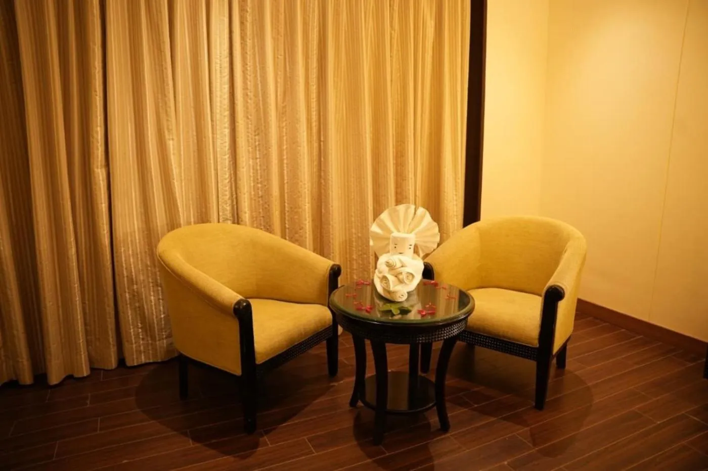 Seating area in Royal Orchid Central, Shimoga