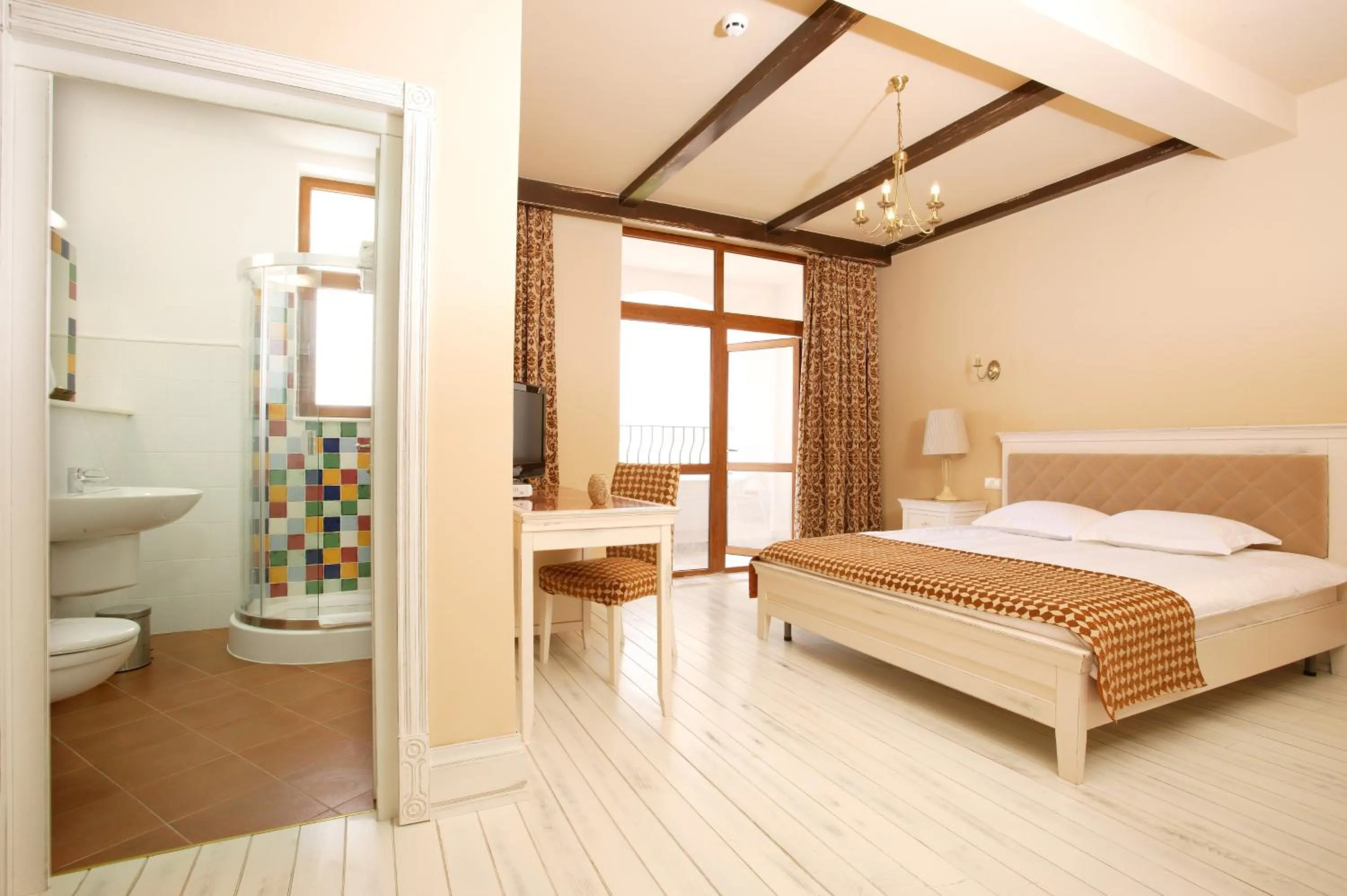 Bathroom, Bed in Arcadia Hotel - Marina Regia Residence