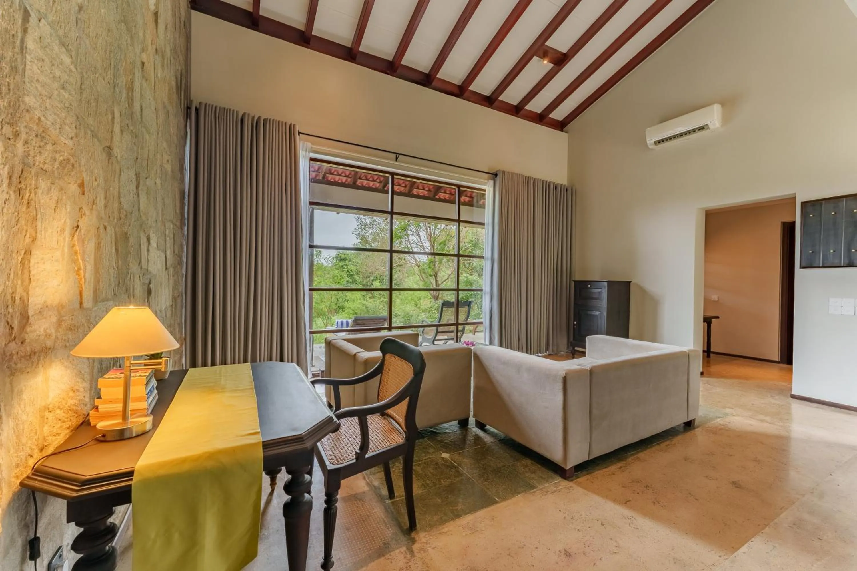 Bed in Ayugiri Ayurveda Wellness Resort Sigiriya