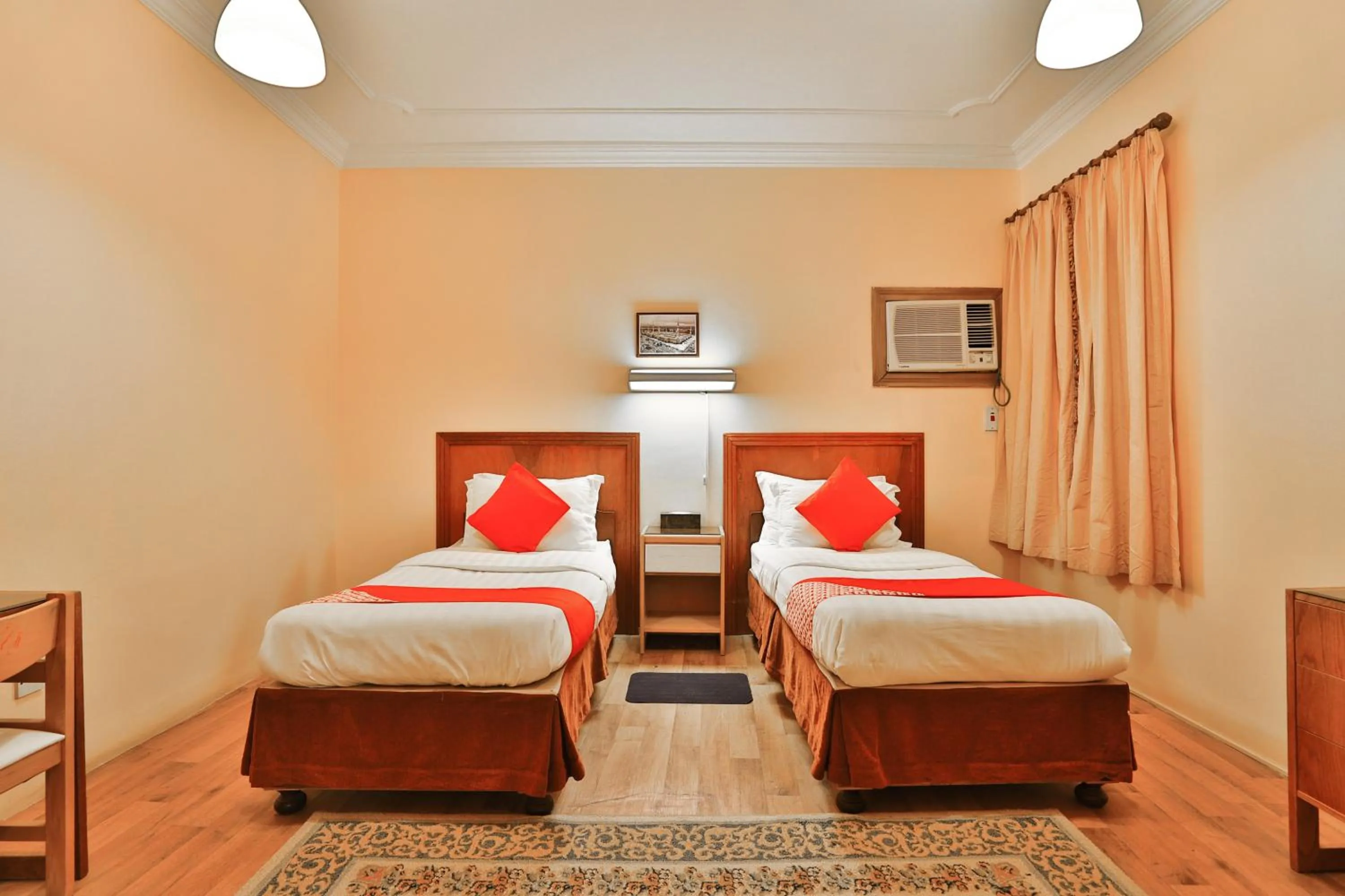 Bedroom in OYO 350 Dar Almadinah
