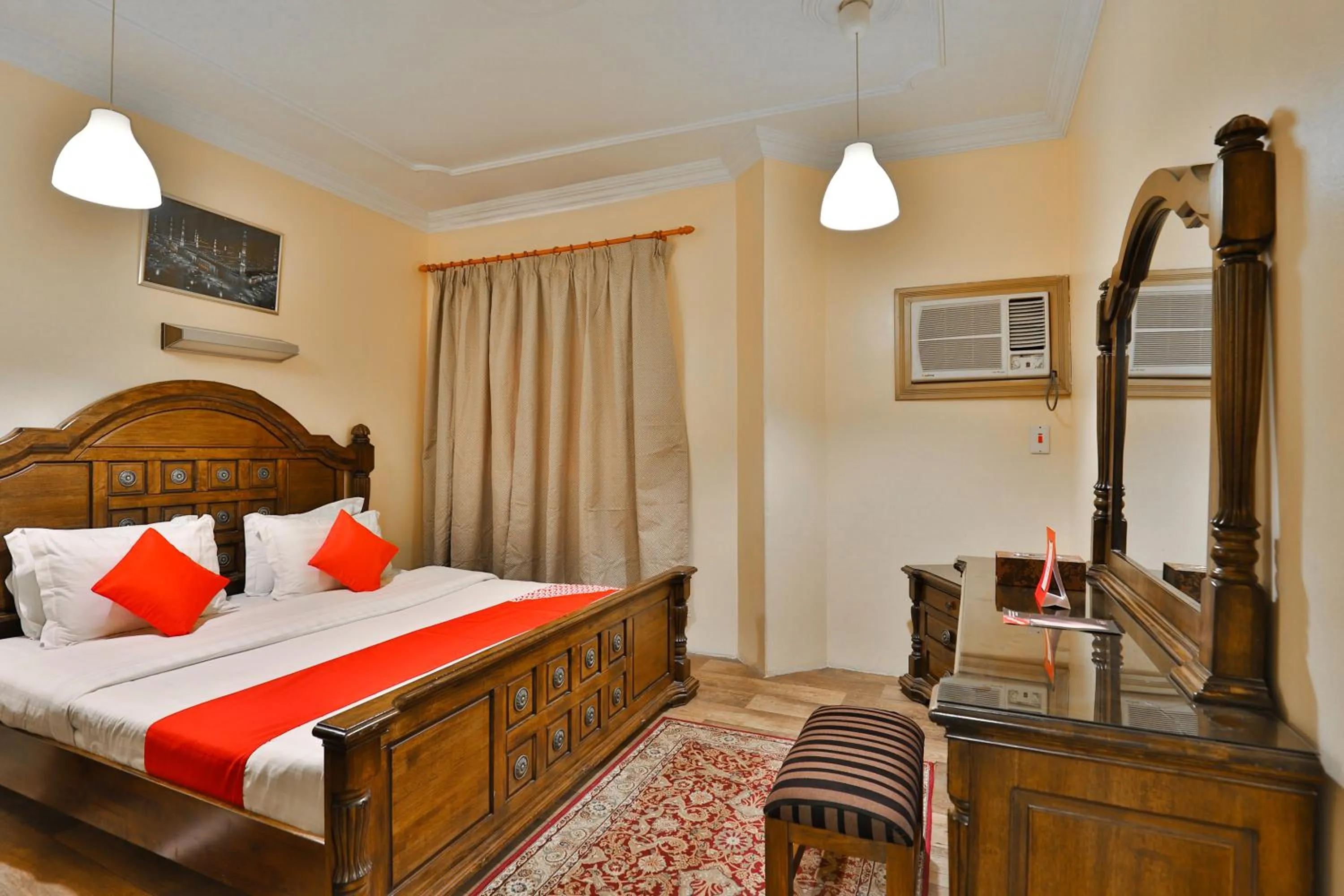 Bedroom in OYO 350 Dar Almadinah