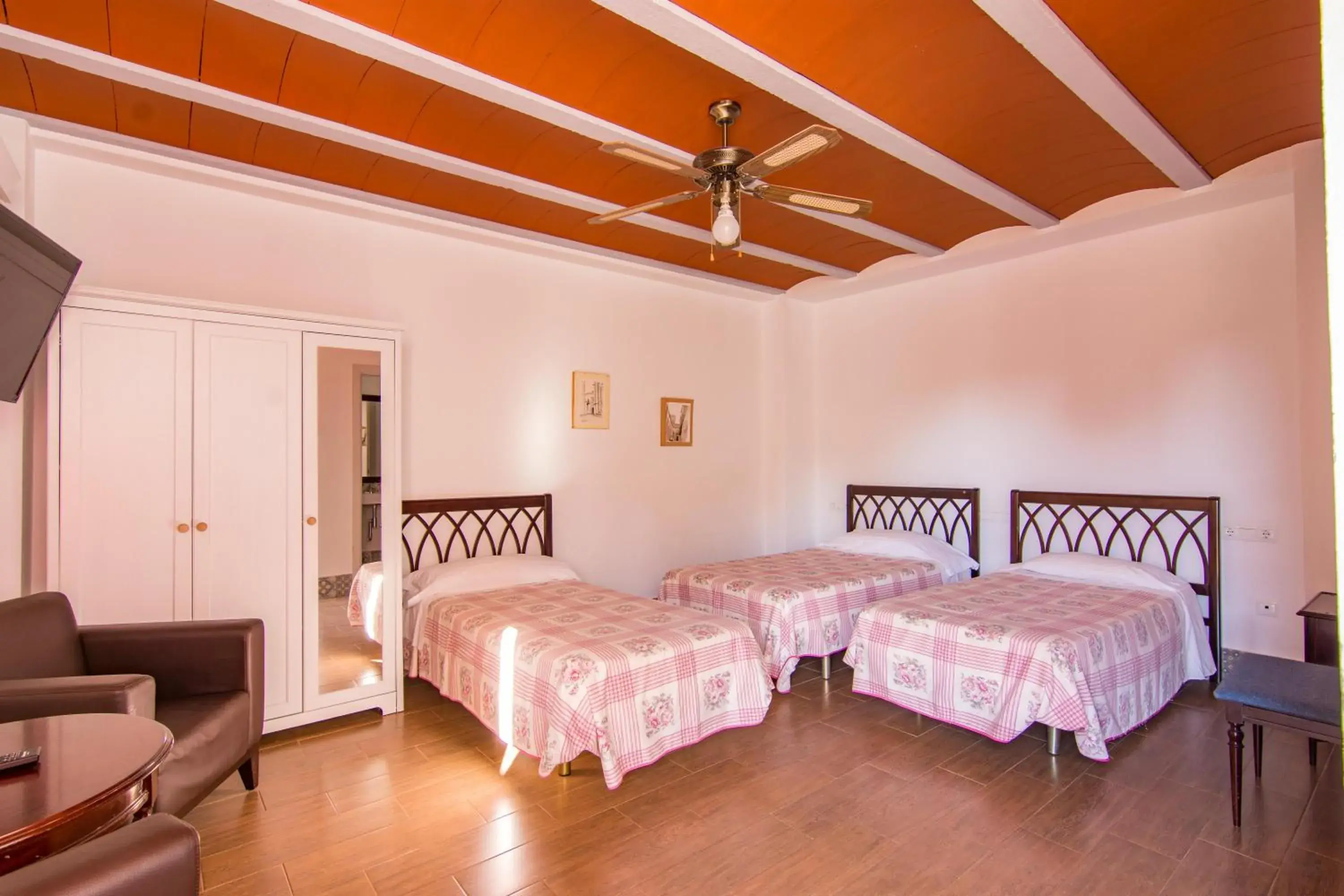 Bed in Hotel Rural El Cortijo Bed in Hotel Rural El Cortijo