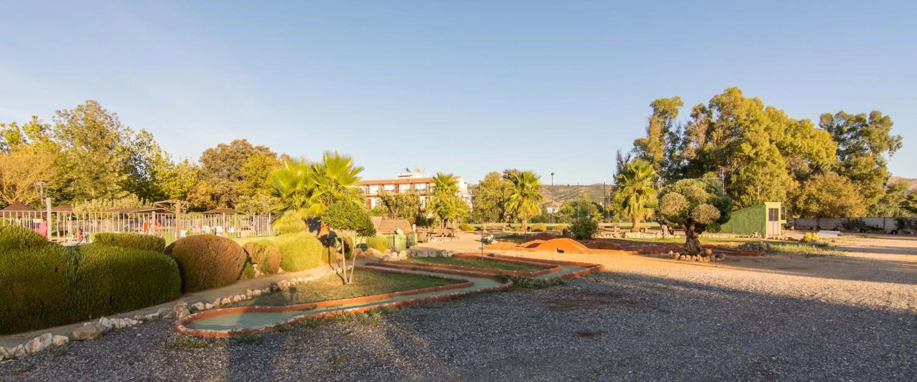 Golfcourse in Hotel Rural El Cortijo