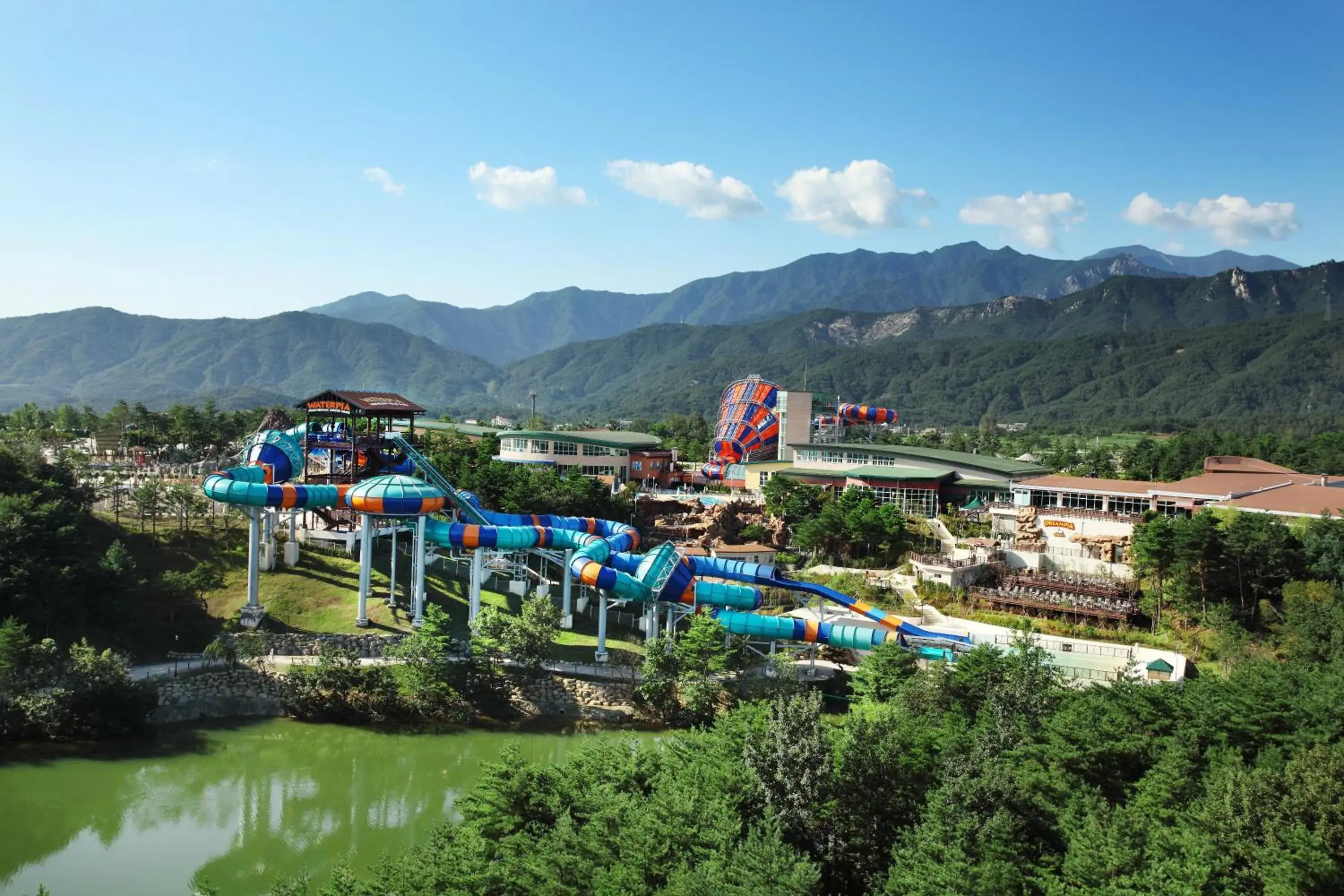 View (from property/room) in Hanwha Resort Seorak Sorano View (from property/room) in Hanwha Resort Seorak Sorano