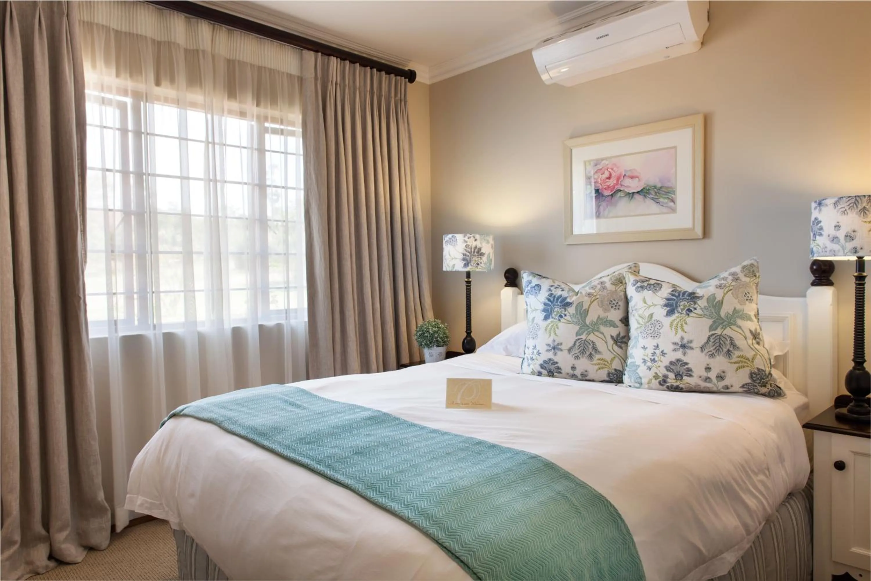 Bedroom, Bed in Oliver`s