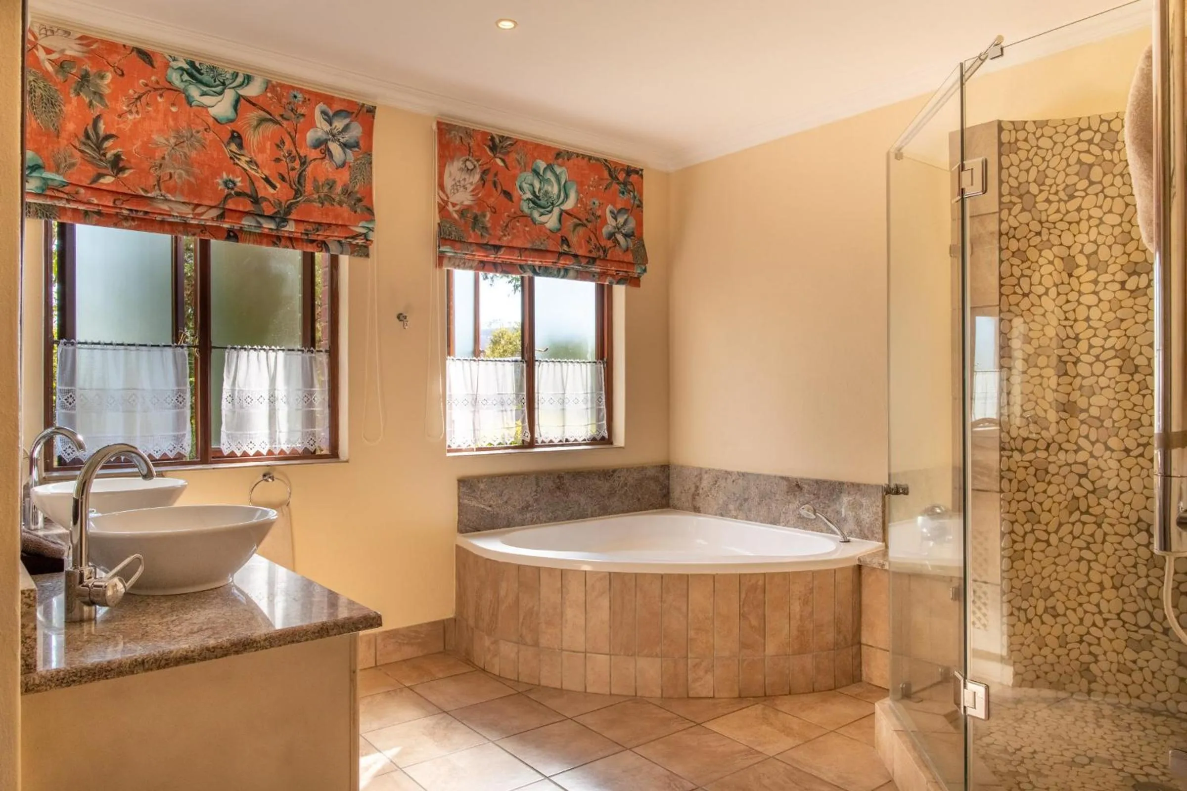 Bathroom in Oliver`s