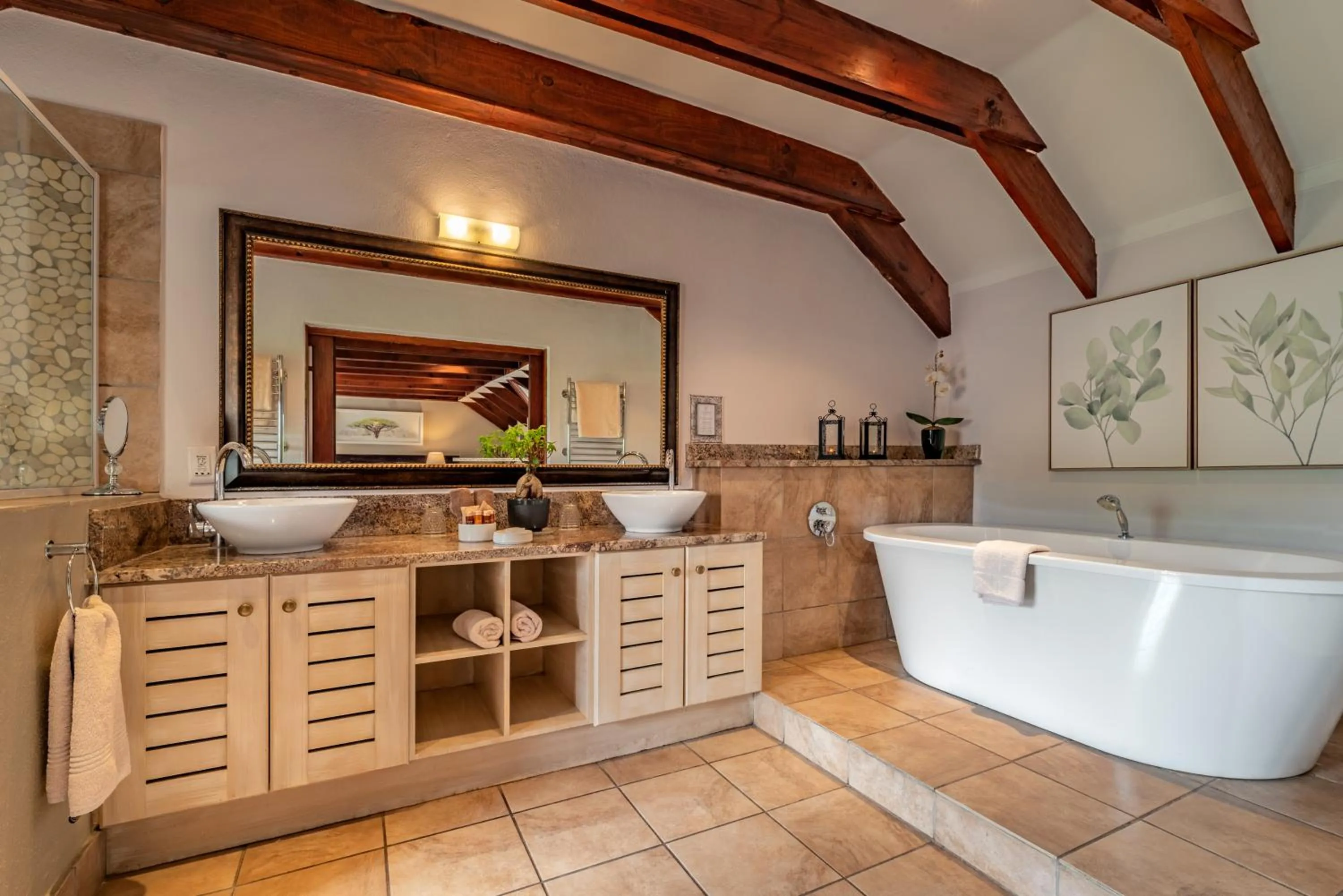 Bathroom in Oliver`s