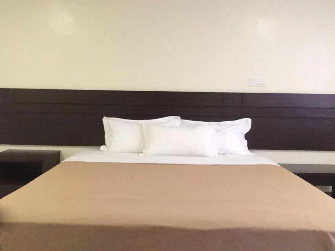 Bed in Hotel Sitiawan