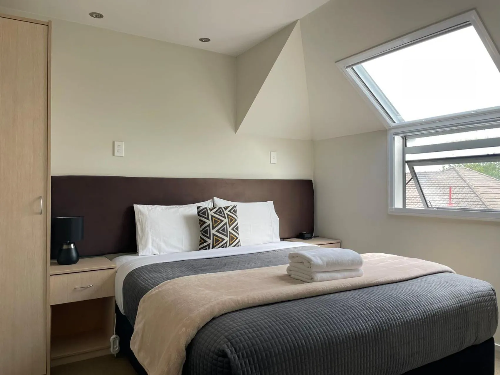 Bedroom, Bed in Alpha Motel with Spa-Bath