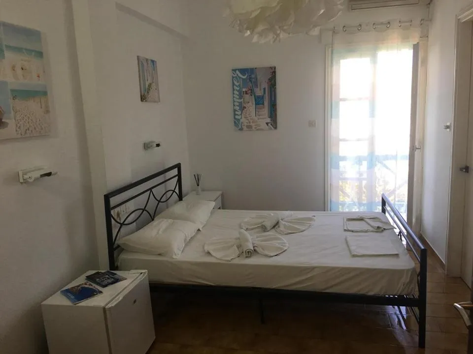 Nefeli rooms Ios