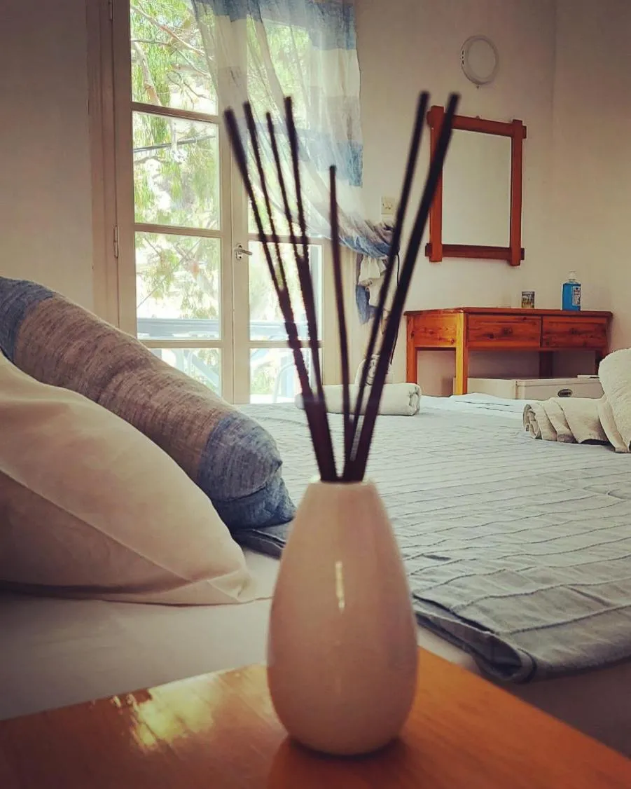 Nefeli rooms Ios