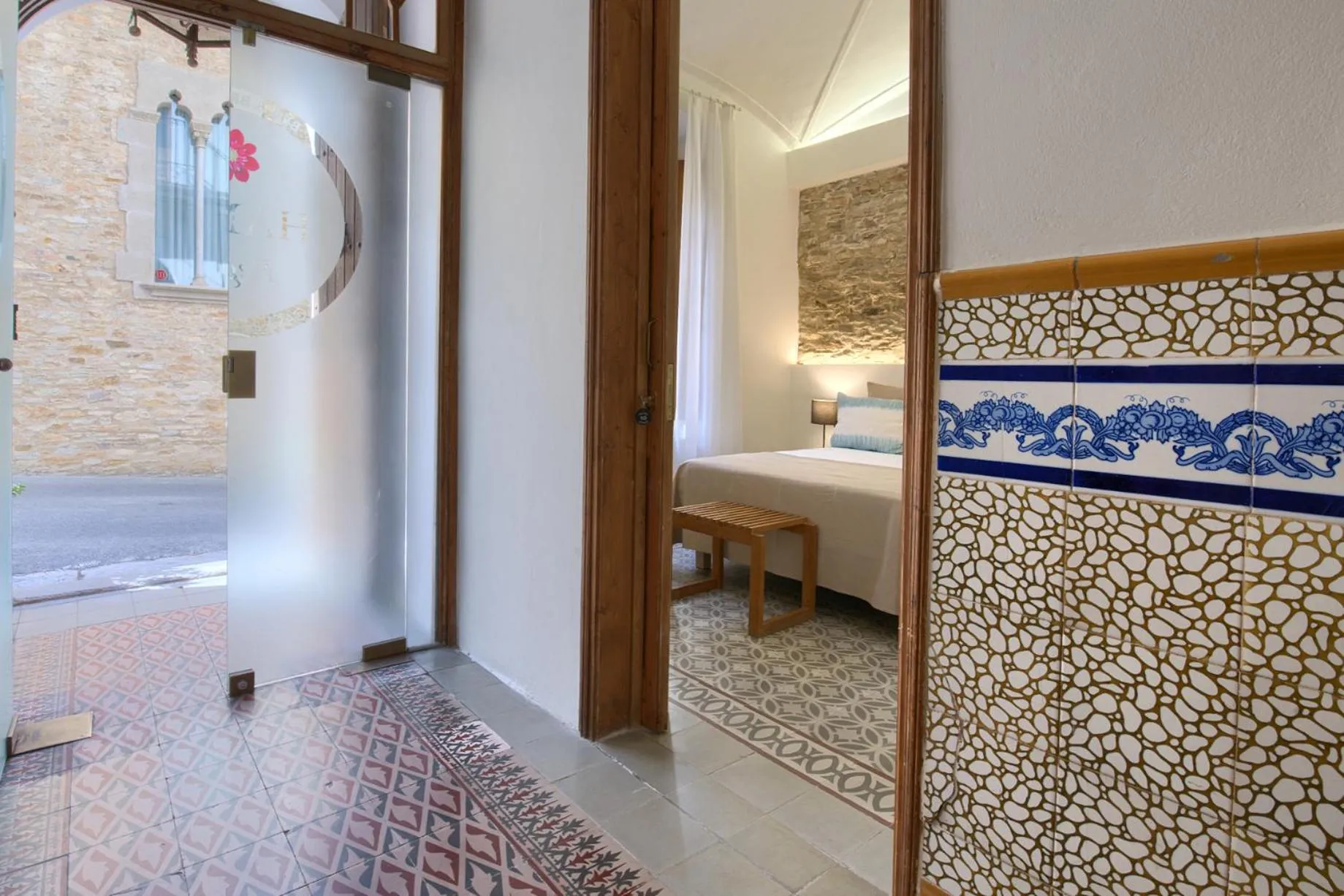 Lobby or reception, Bed in Hotel Hanoi