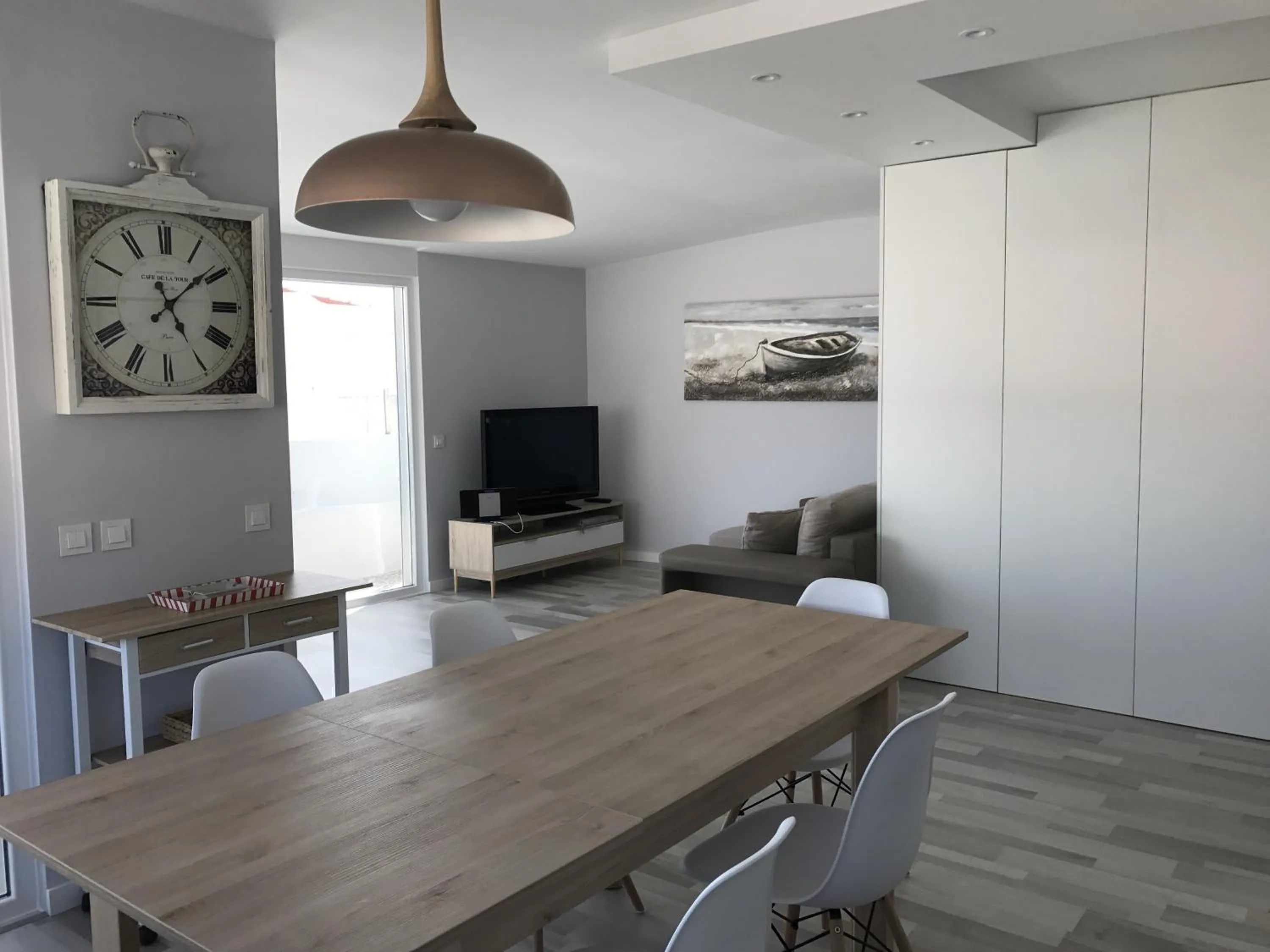 Blue Bay Beach Apartment