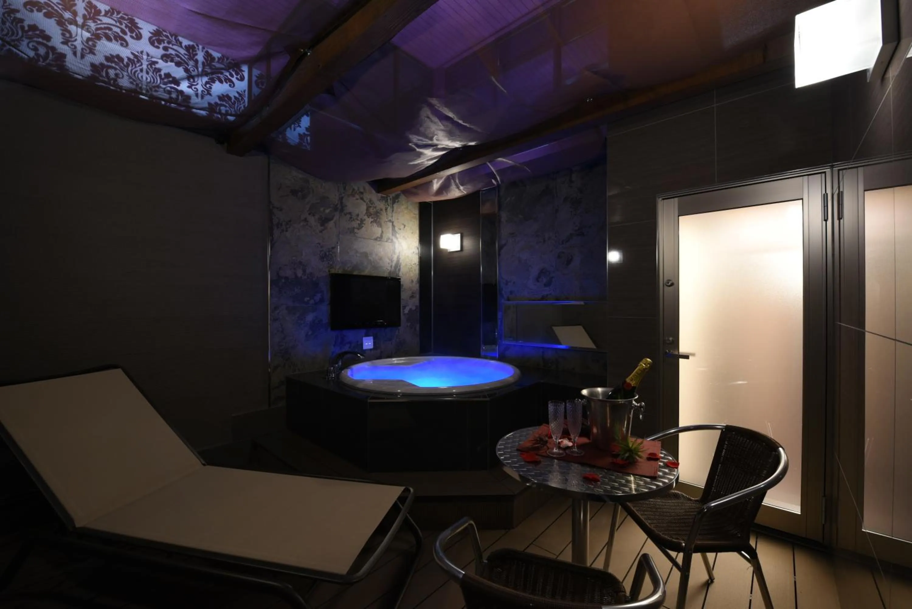 Hotel Star Resort Hers (Adult Only)