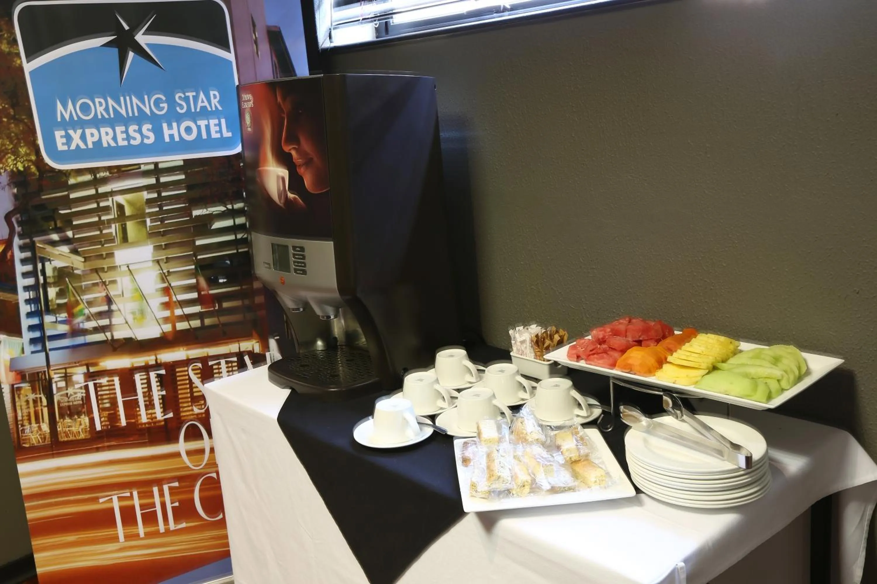 Food and drinks in Inani Hotel Morning Star