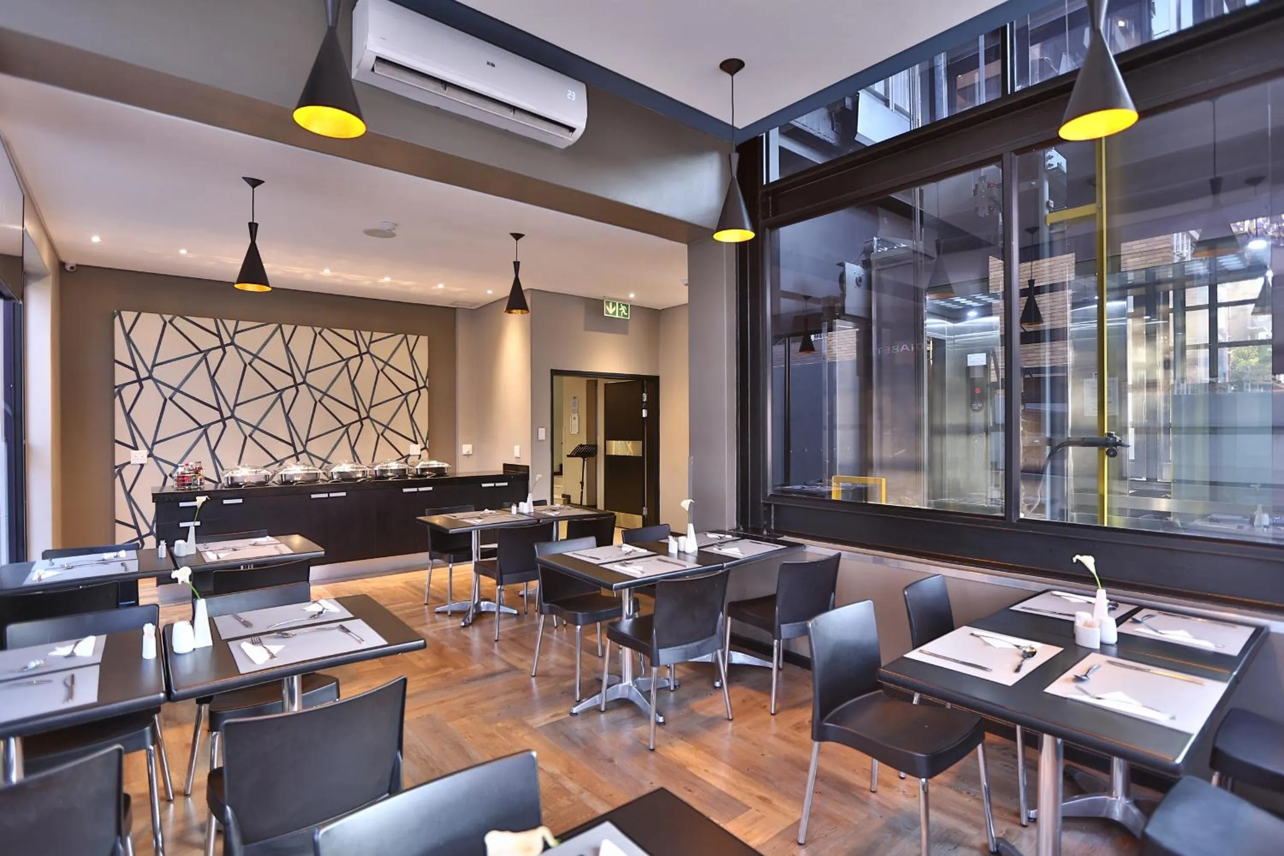 Food and drinks in Inani Hotel Morning Star