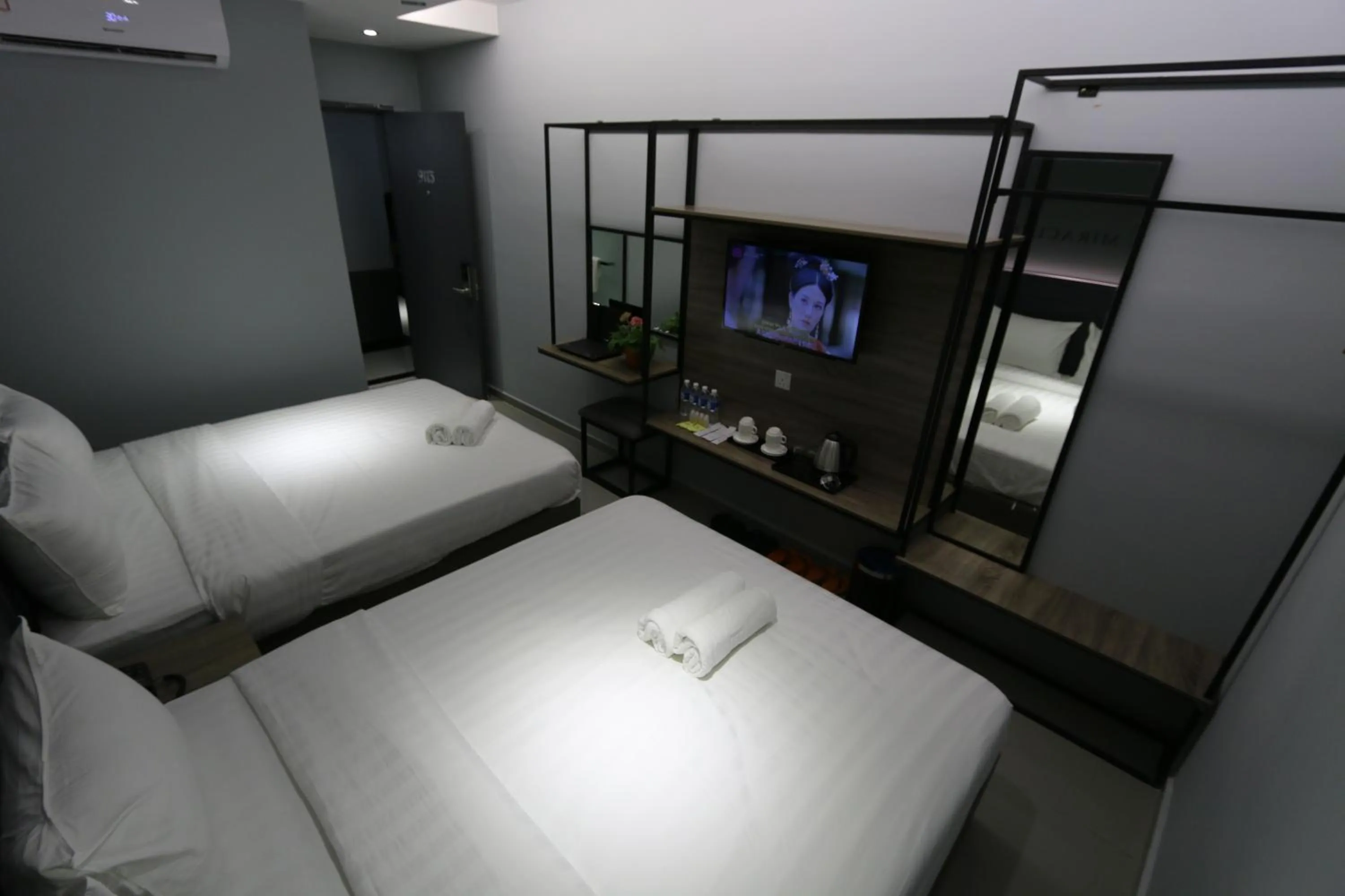 TV and multimedia, Bed in Hotel 99 Sri Petaling (Bukit Jalil)