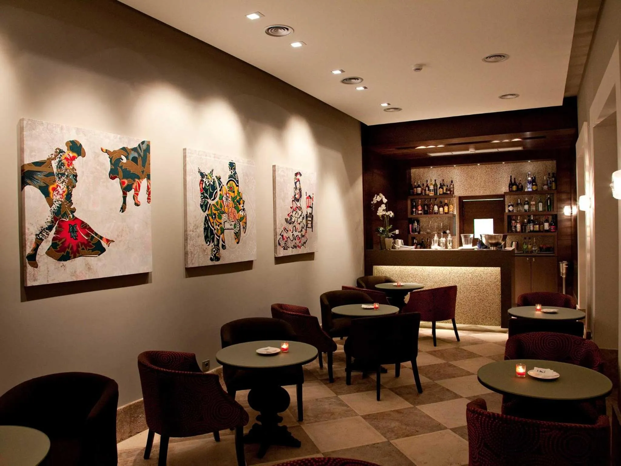 Lounge or bar in Eurostars Patios de Cordoba