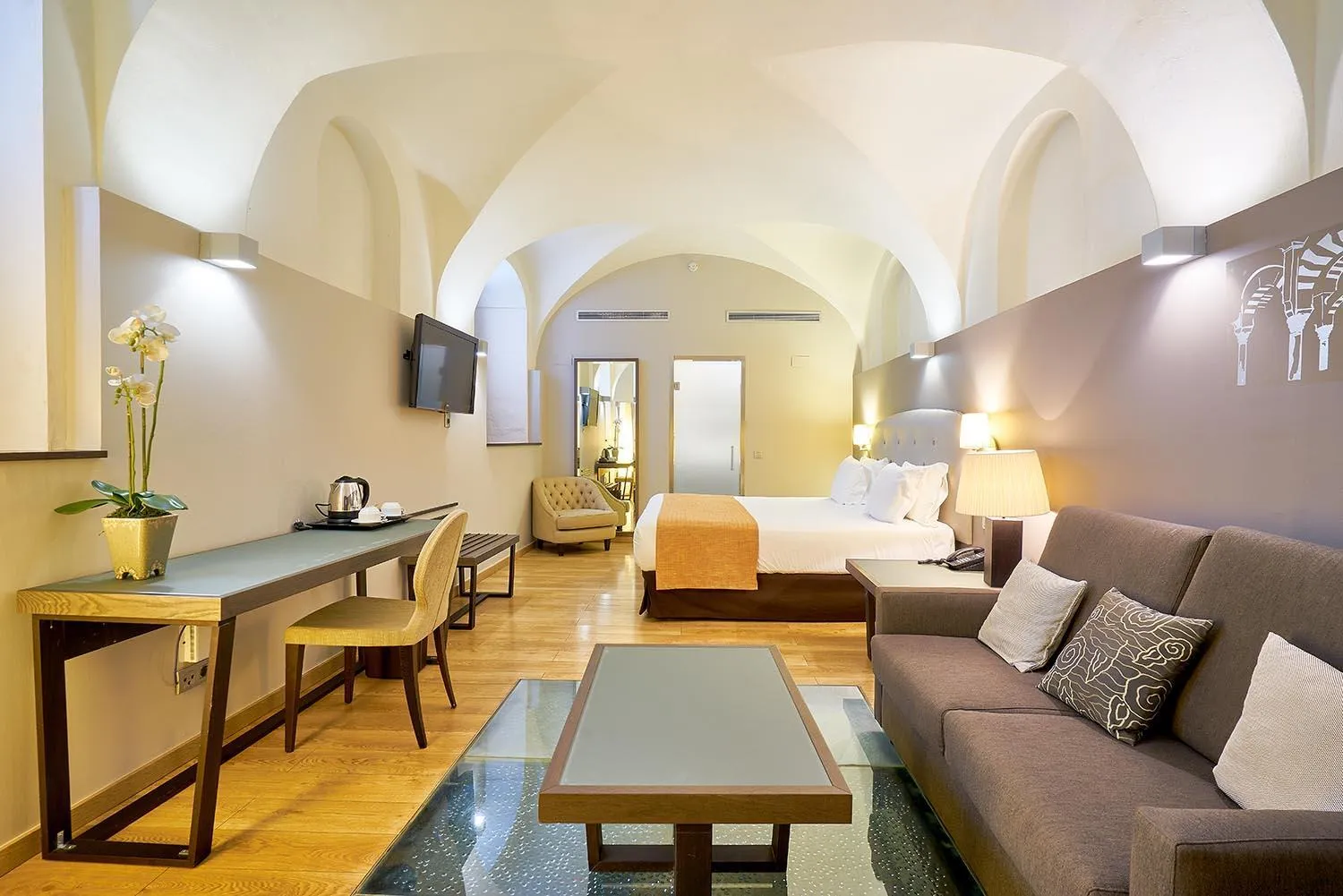 Living room in Eurostars Patios de Cordoba