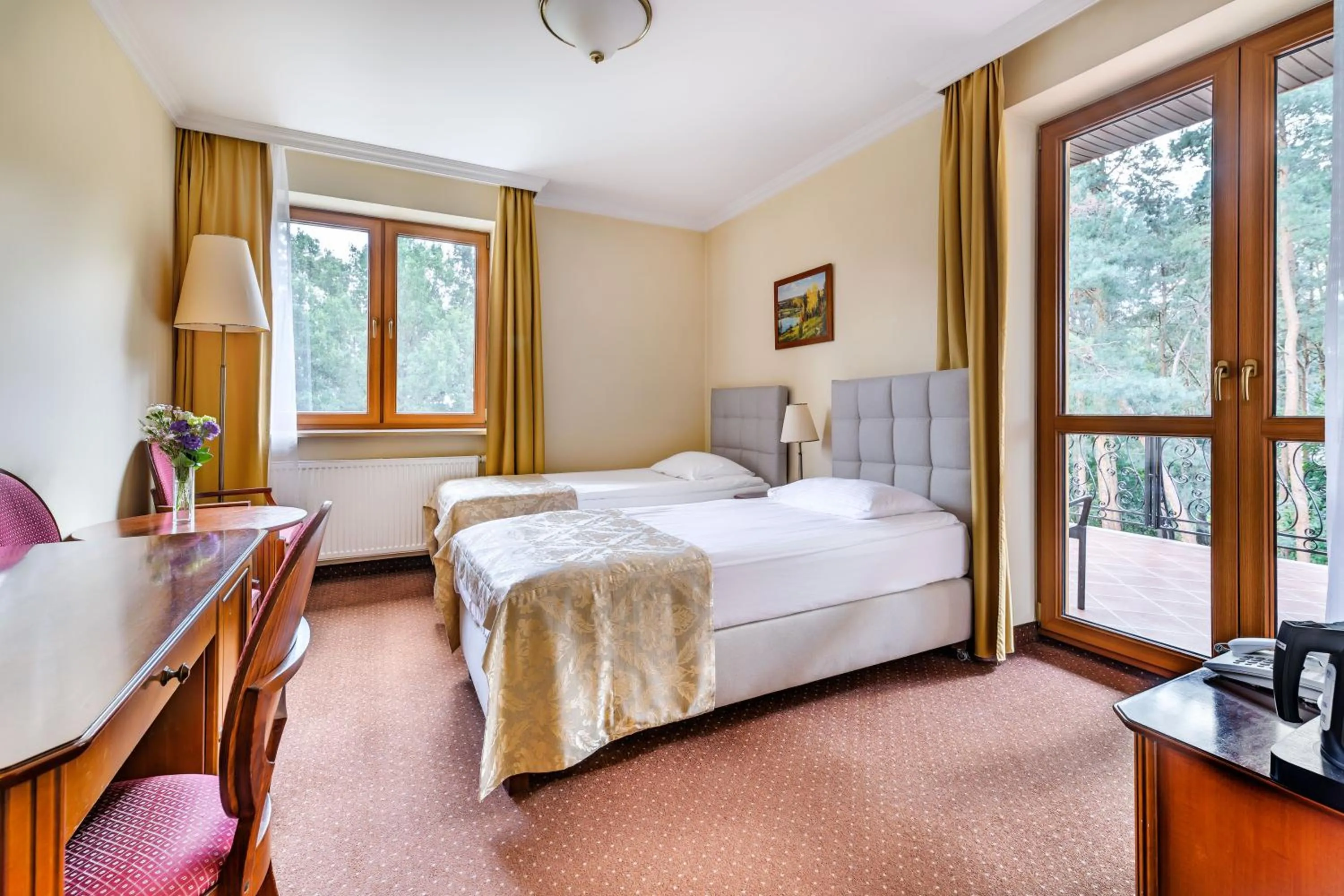 Photo of the whole room, Bed in Hotel Pan Tadeusz