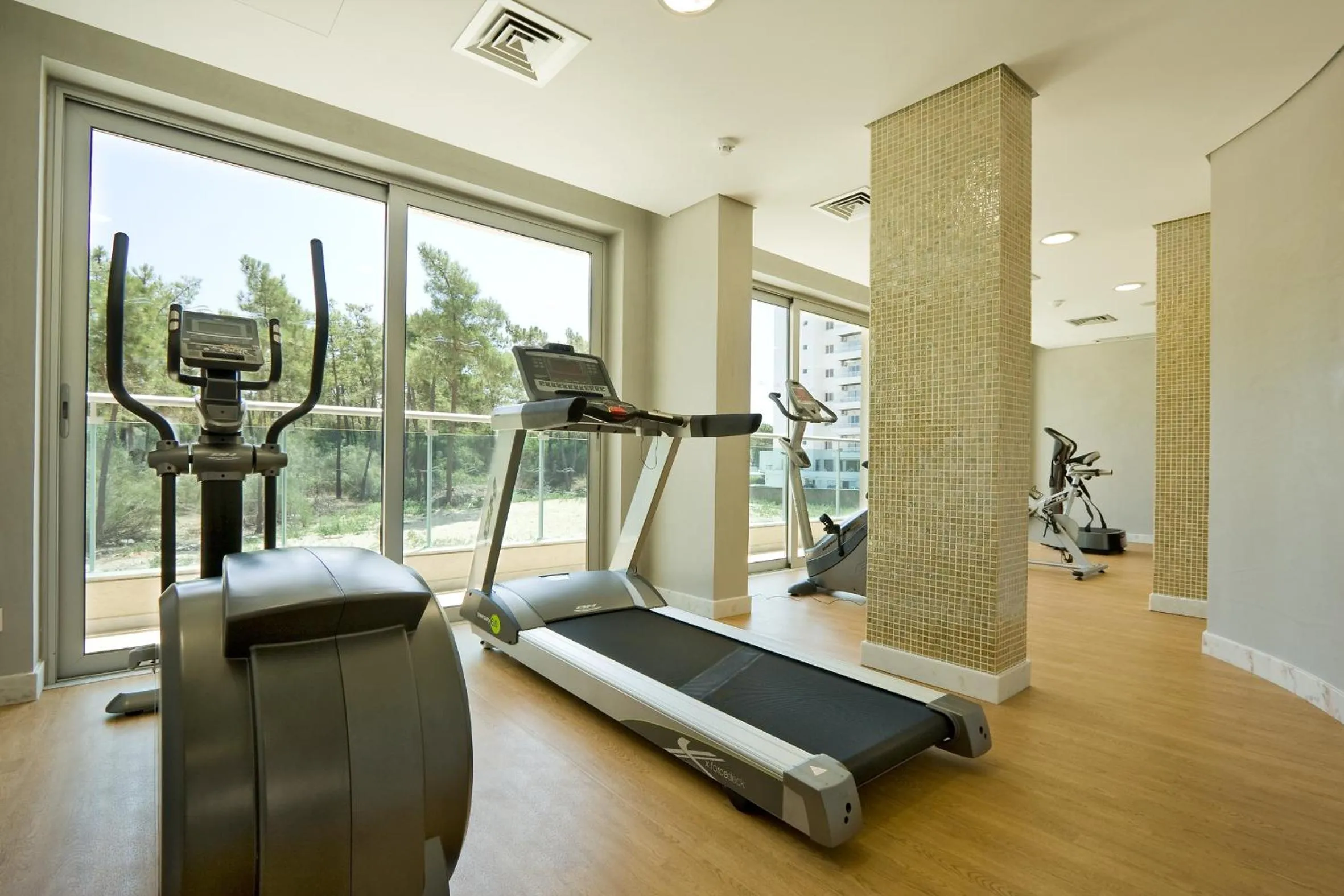 Fitness centre/facilities in Monte Gordo Hotel Apartamentos & Spa