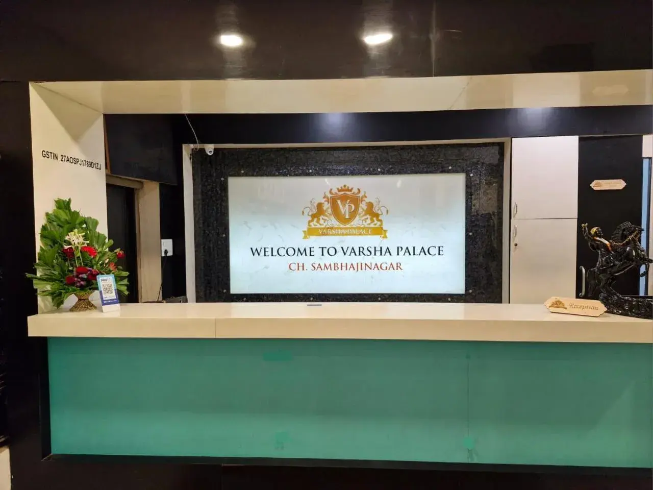 Lobby or reception in Hotel Varsha Palace Lobby or reception in Hotel Varsha Palace