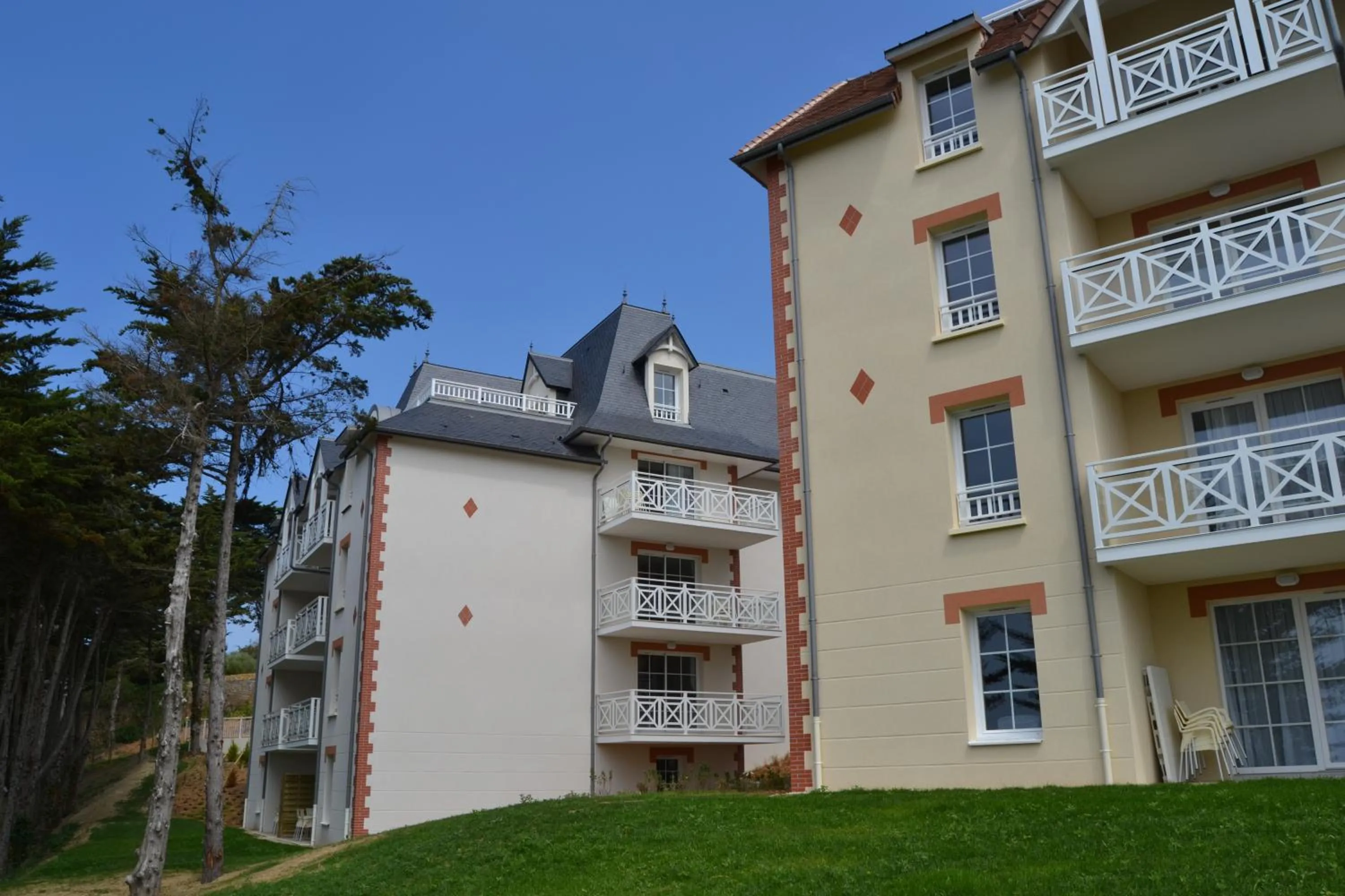 Facade/entrance in Les Villas du SPA