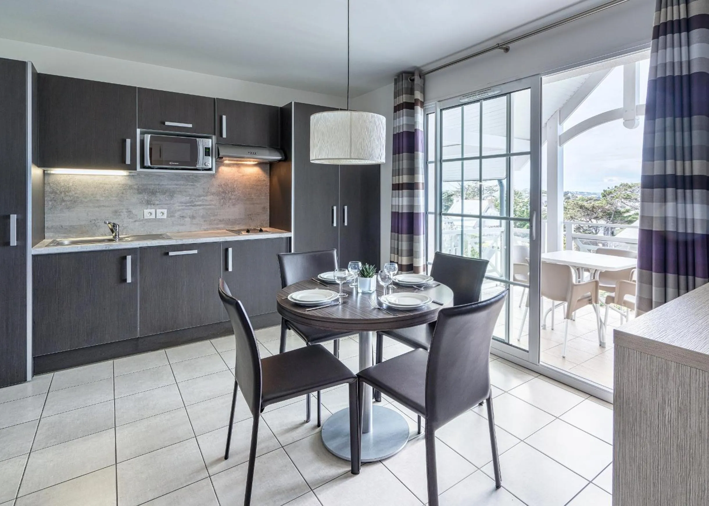 Dining area in Les Villas du SPA