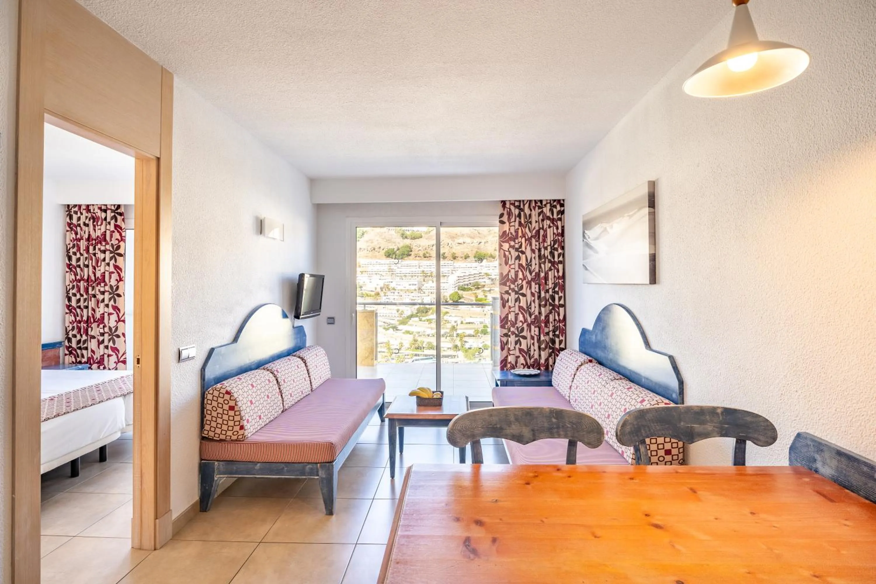 Photo of the whole room in Apartamentos Cabau Cala Nova