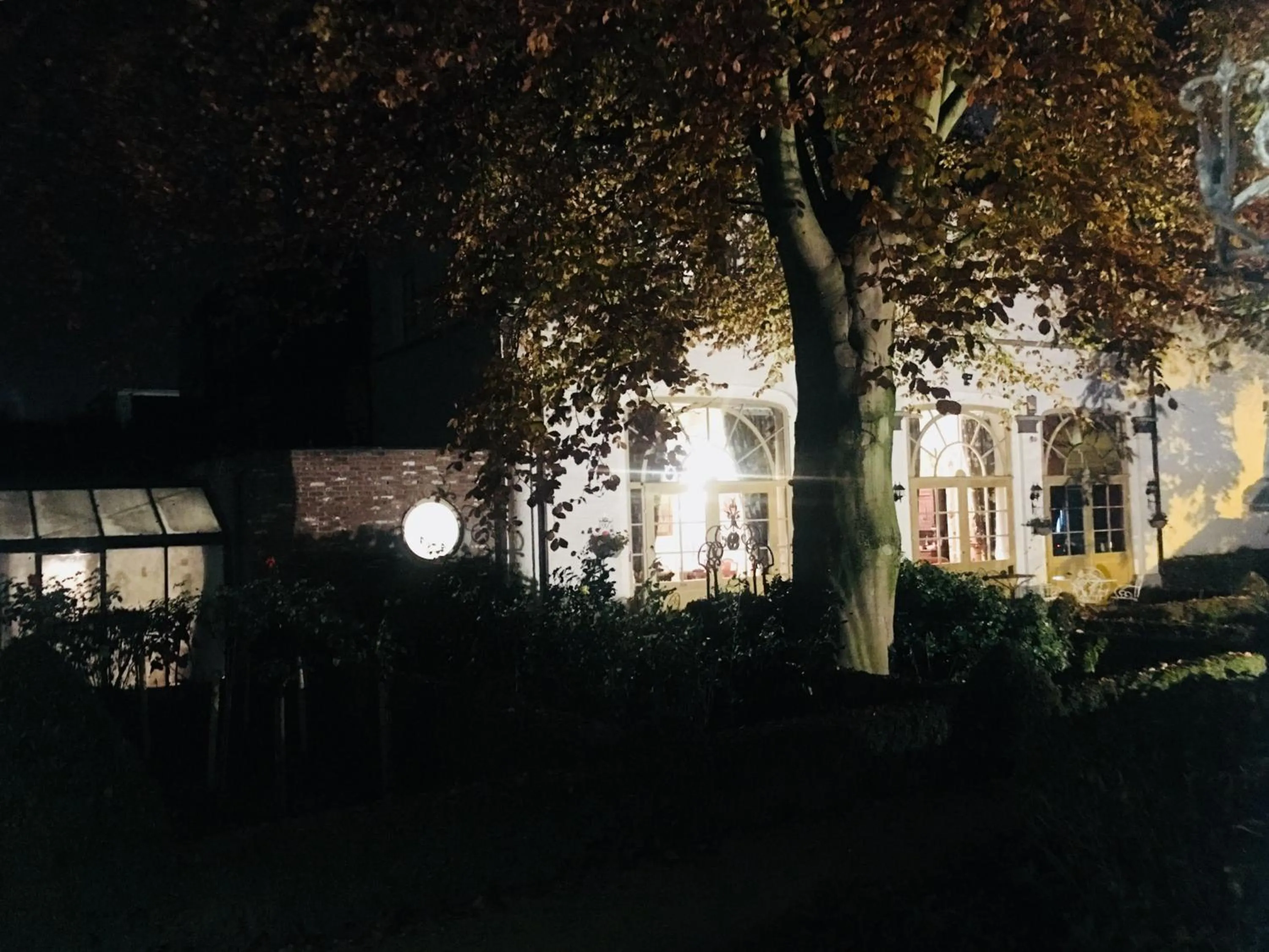 Facade/entrance in Koetshuis Bosdam