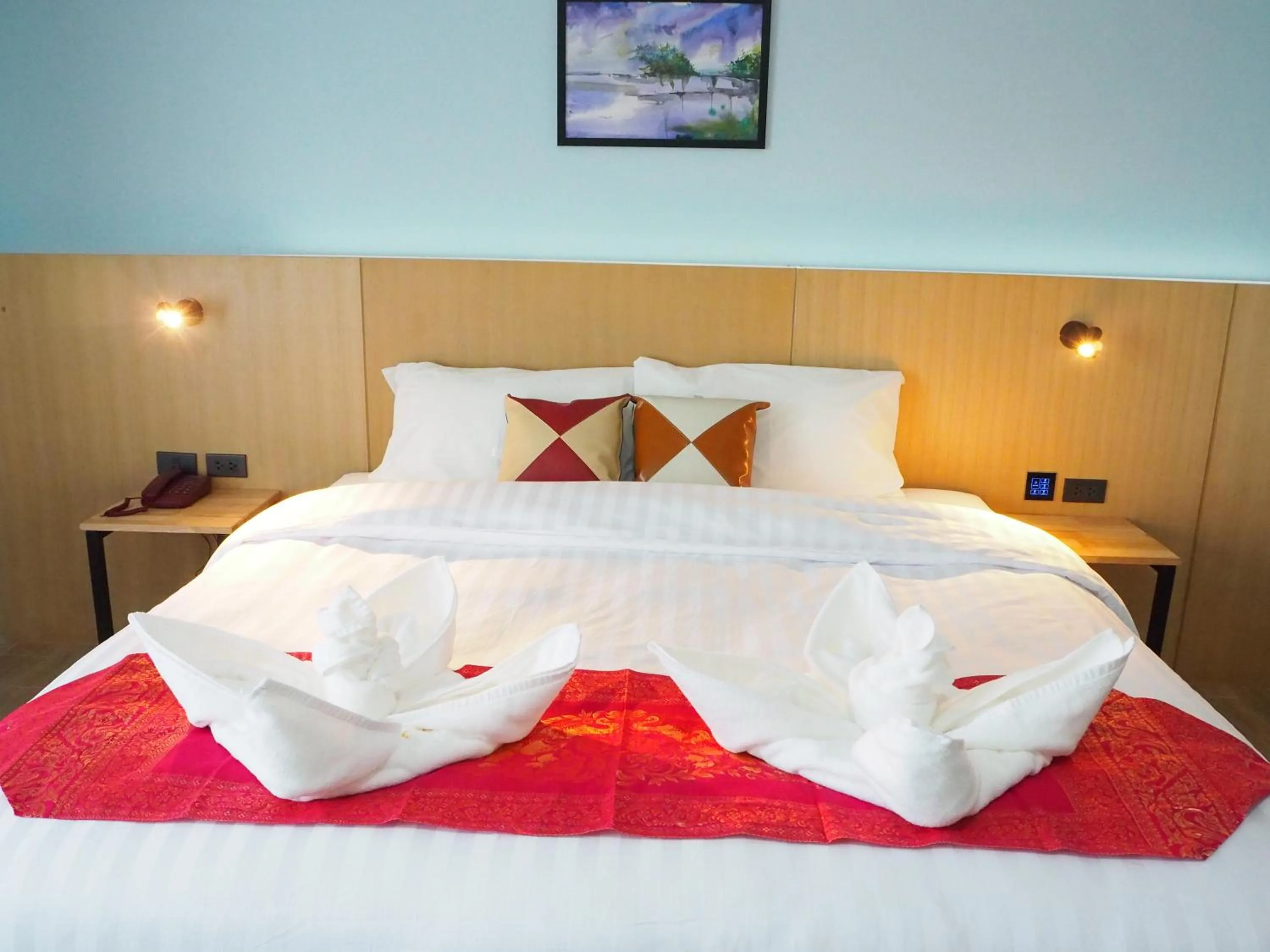 Bed in Samui City Hotel