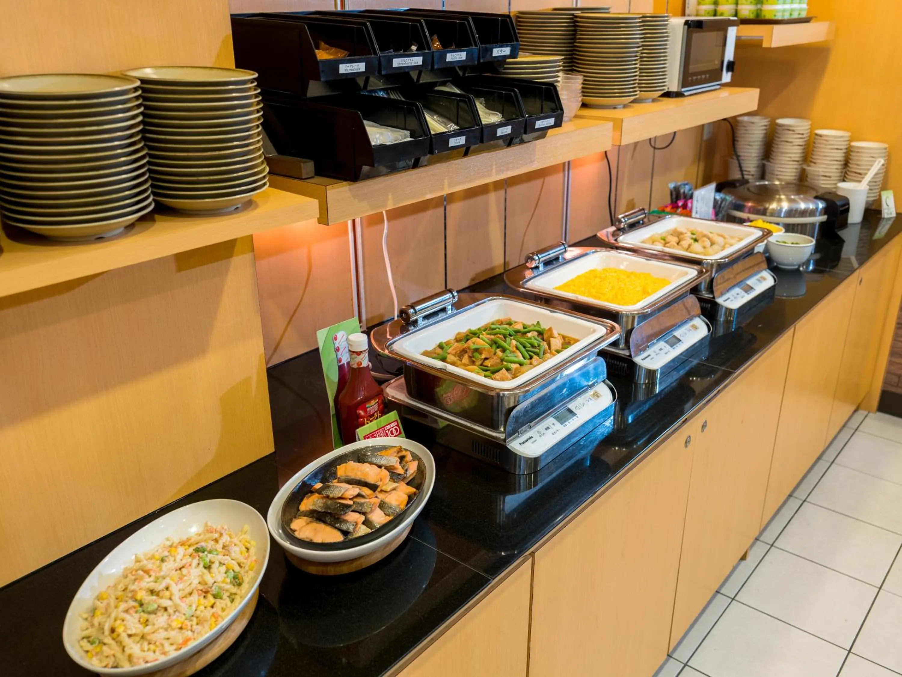 Super Hotel Yokkaichi Route 1