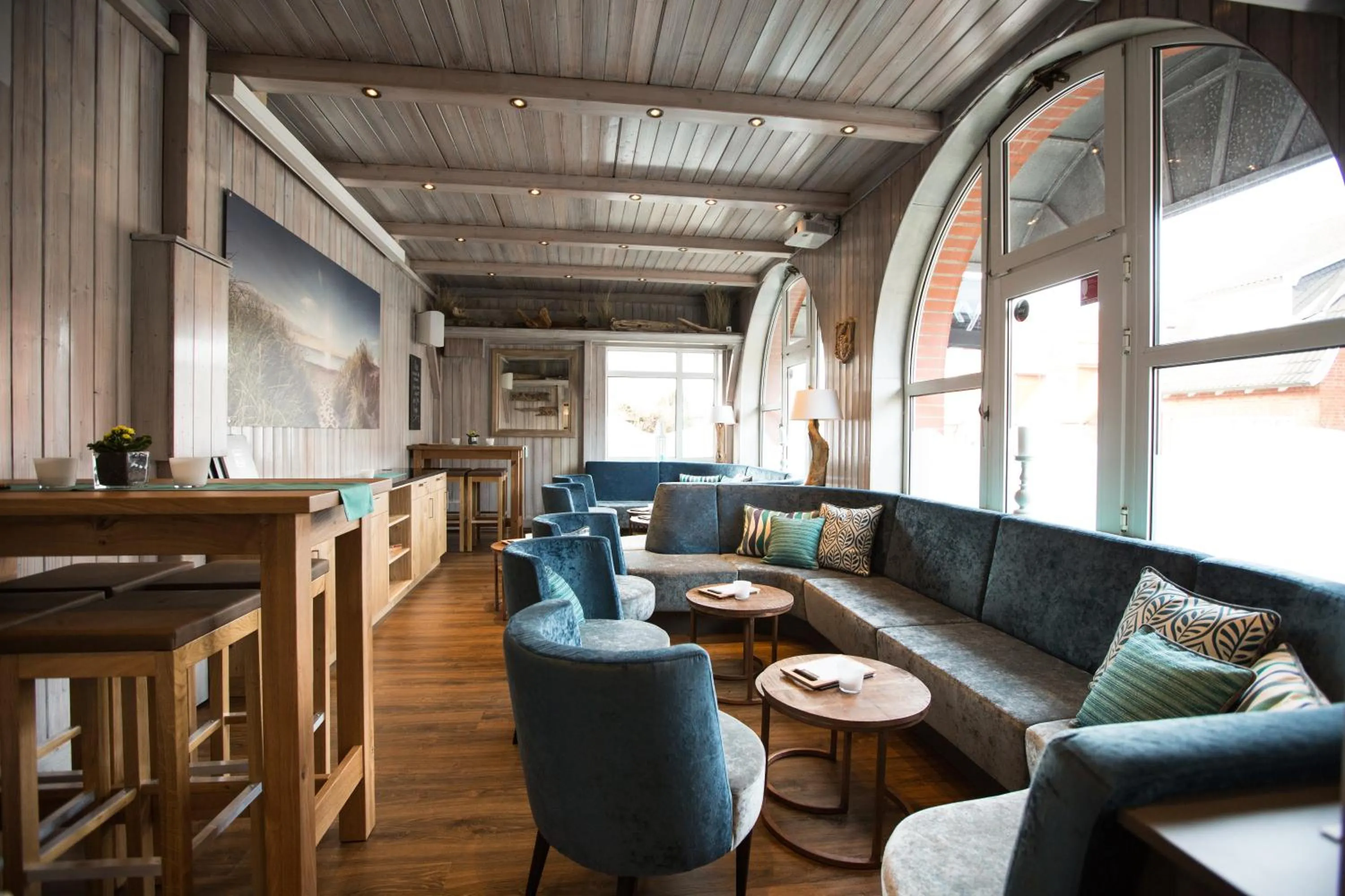 Communal lounge/ TV room in Seeblick Genuss und Spa Resort Amrum