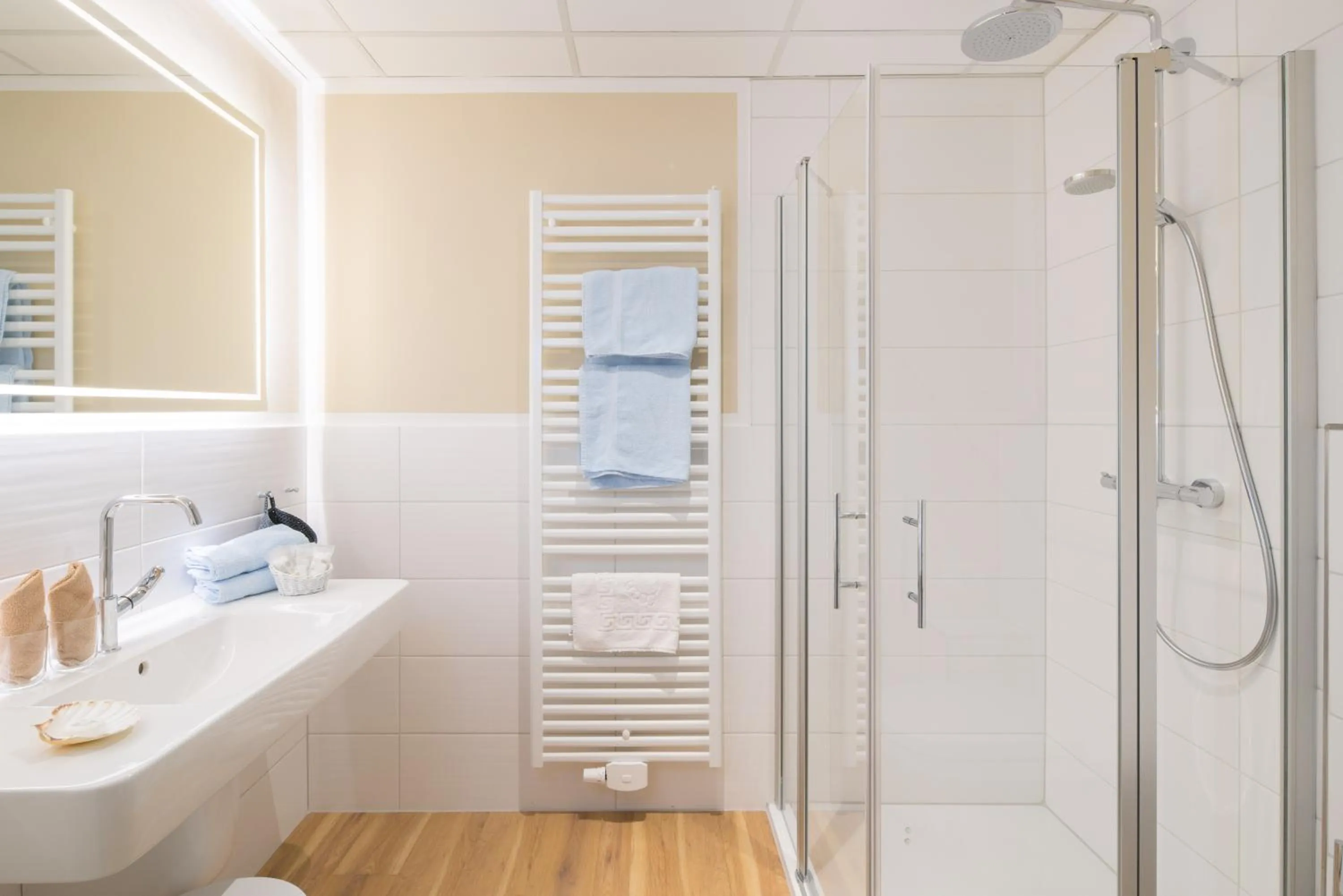 Bathroom in Seeblick Genuss und Spa Resort Amrum