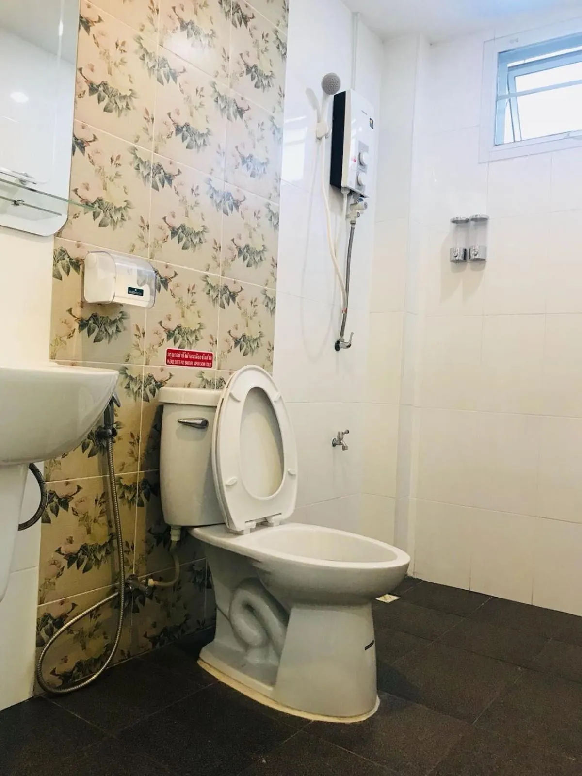 Bathroom in SAB Residence