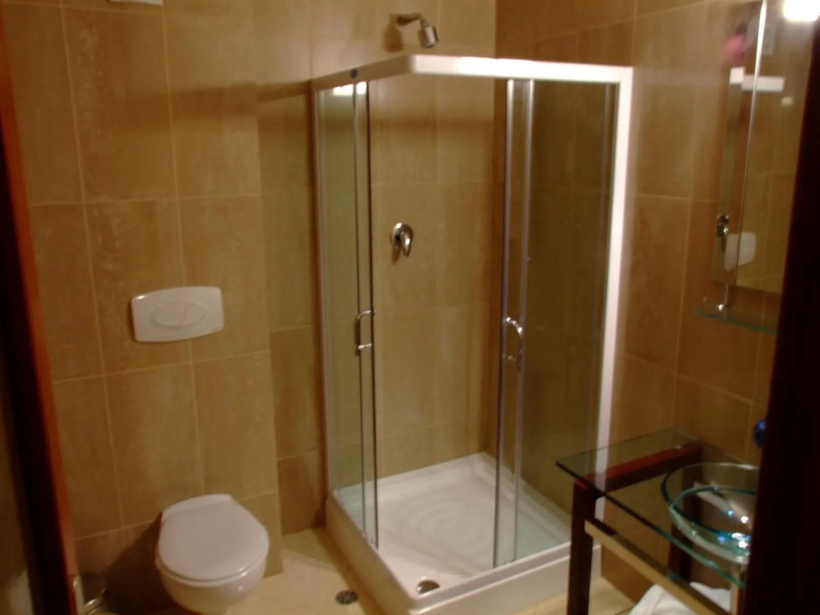 Bathroom in Hotel Royal