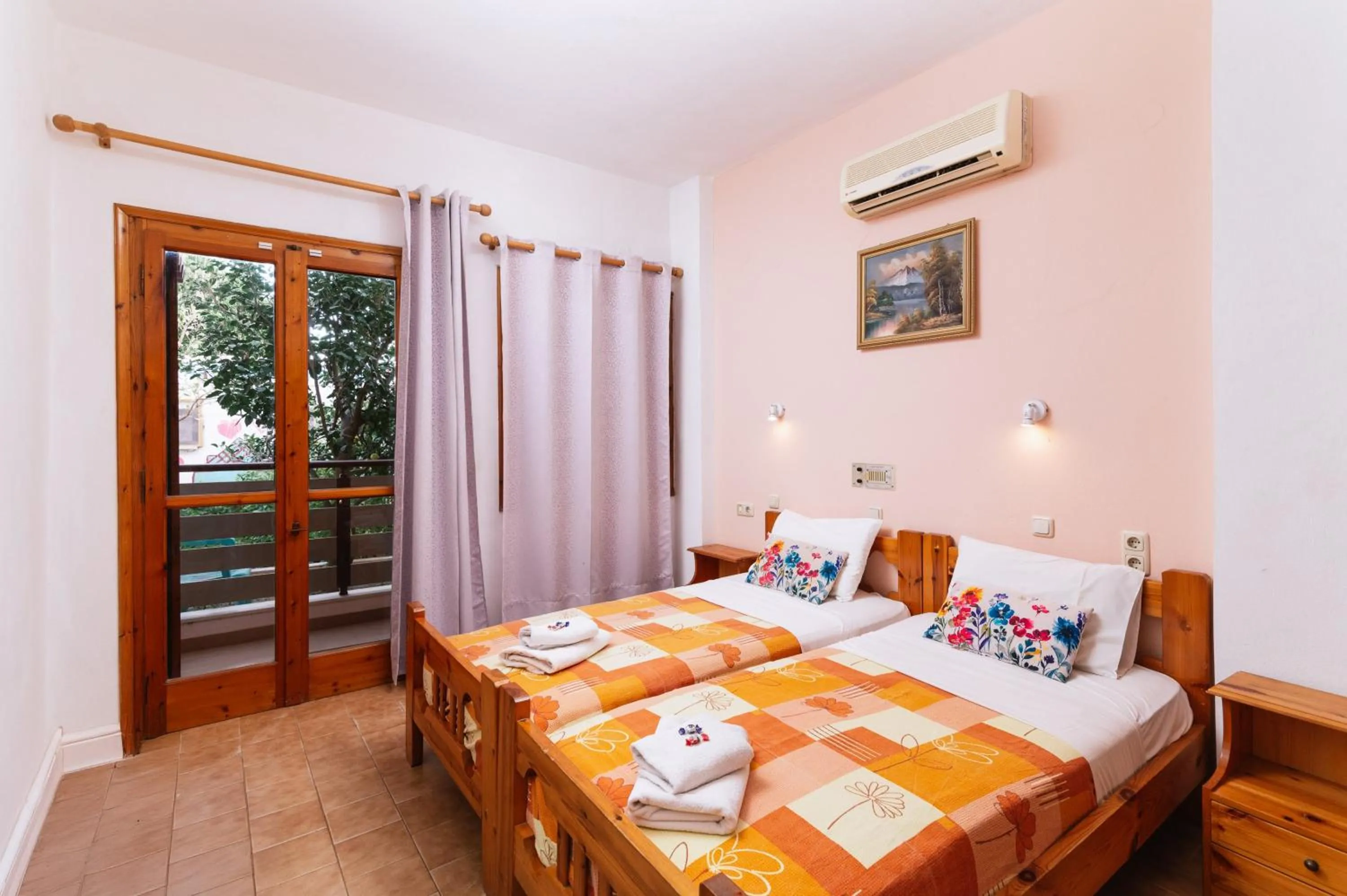 Eva Marina Hotel
