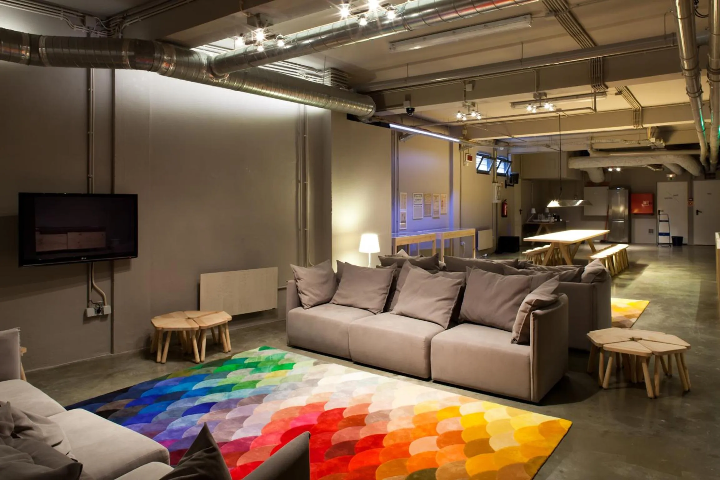 Lounge or bar in The Lisbonaire Apartments