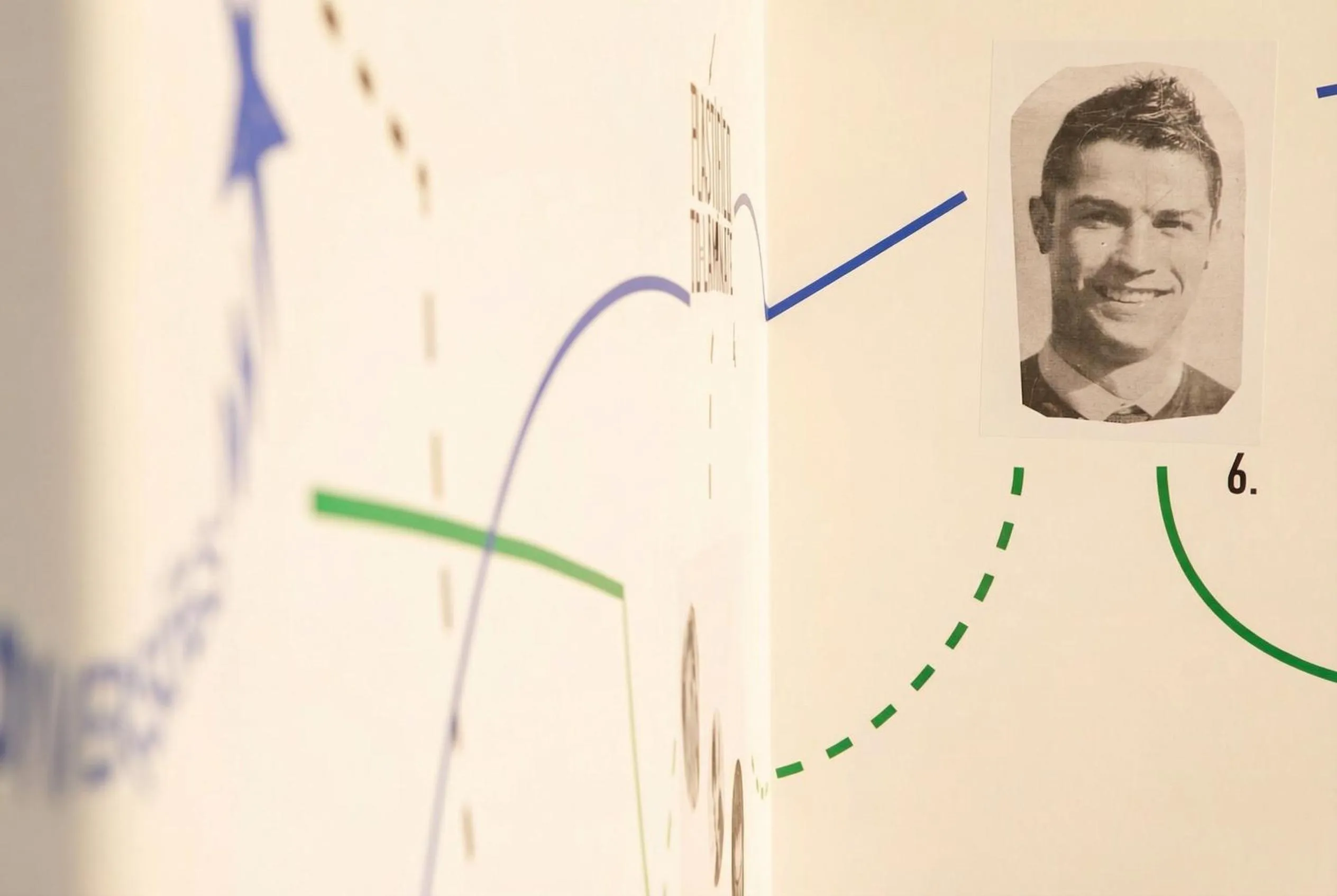 Decorative detail in The Lisbonaire Apartments