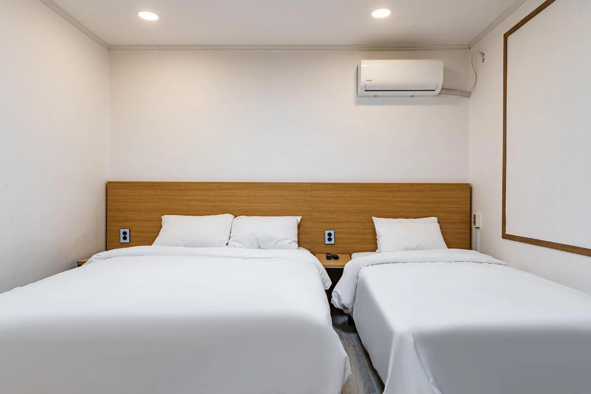 Bed in Seorak HOT Spring Mammoth Resotel