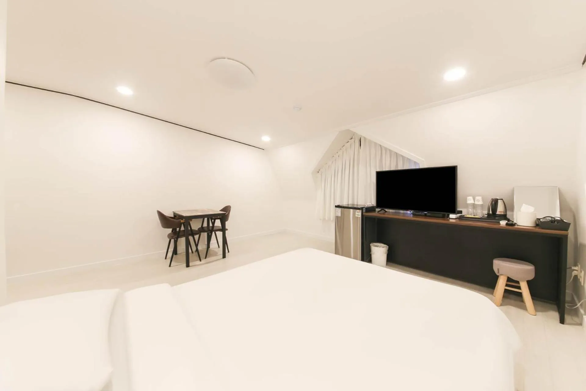 Bedroom, Bed in Seorak HOT Spring Mammoth Resotel