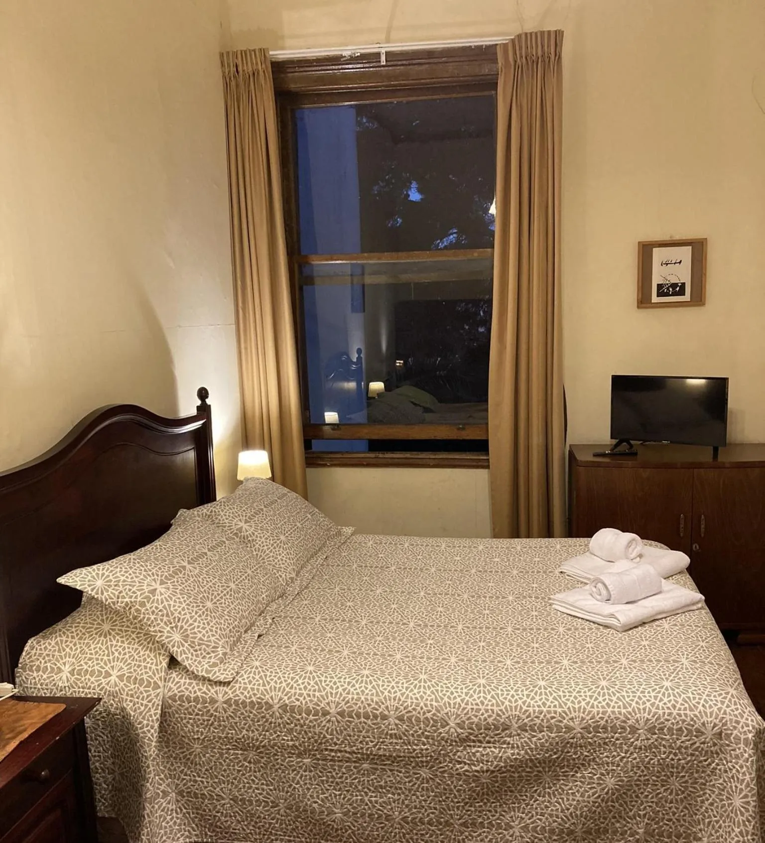 Hostal Residencia en el Cerro