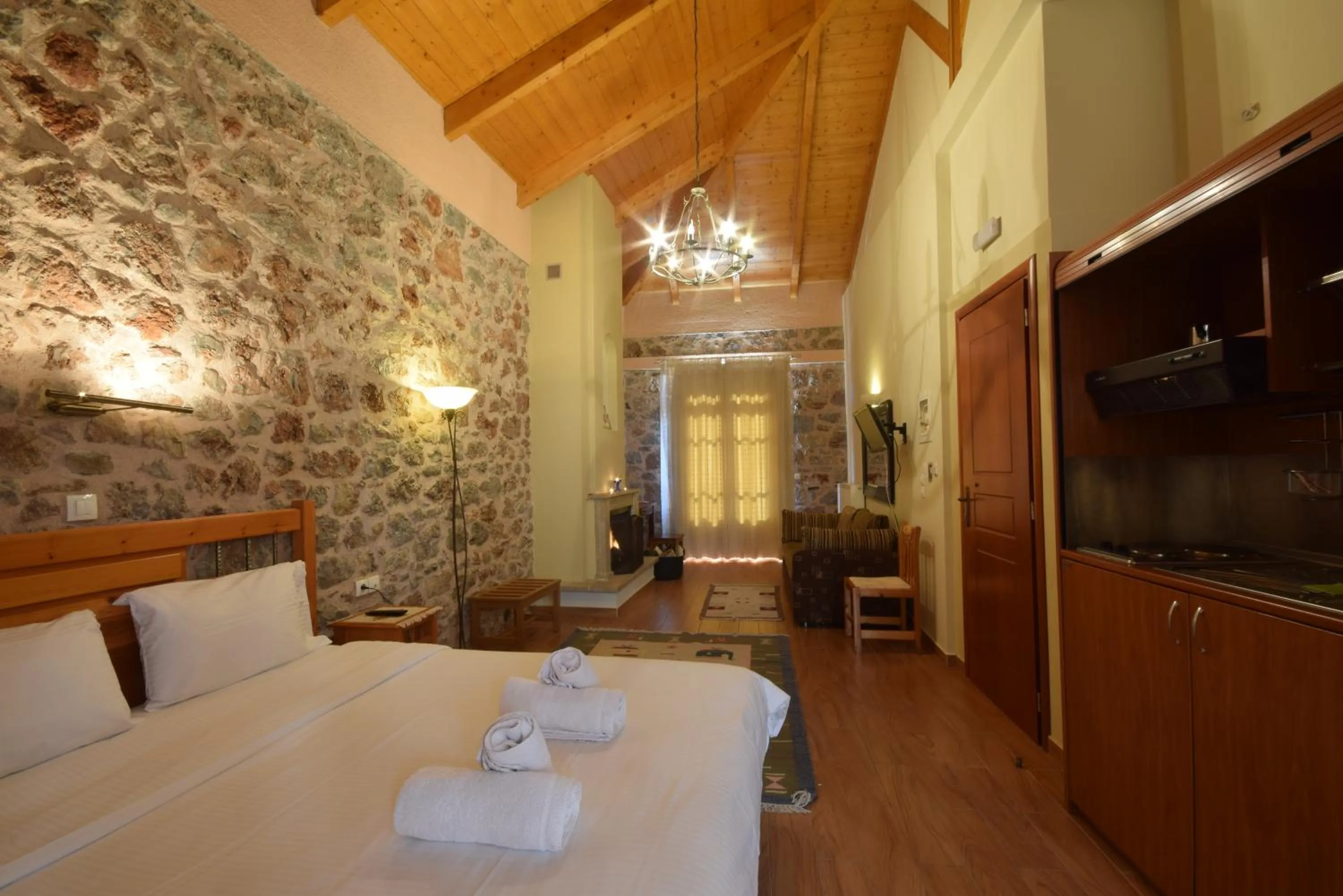 Photo of the whole room, Bed in Hotel Parnassos