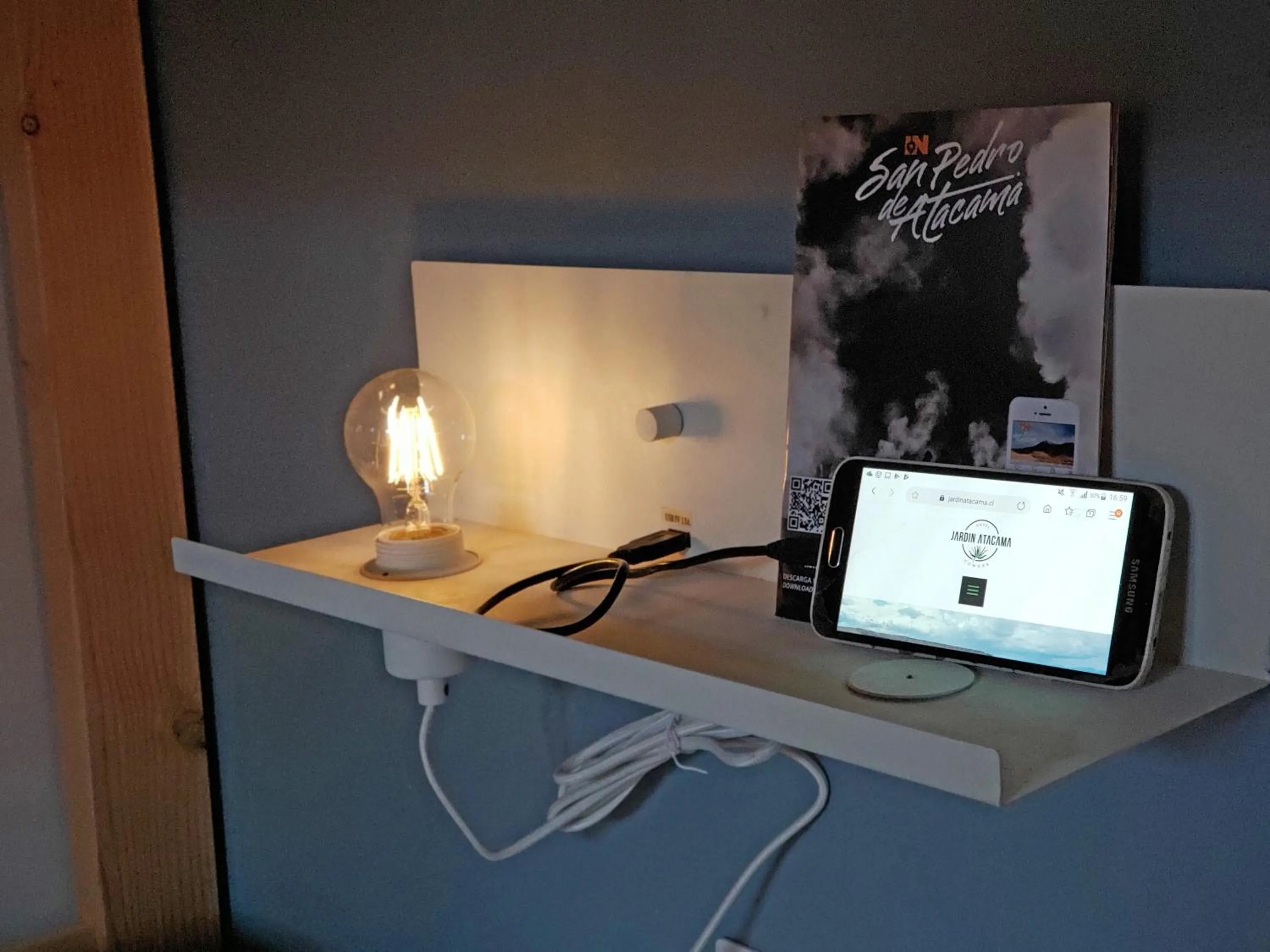 TV and multimedia in Hotel Jardin Atacama