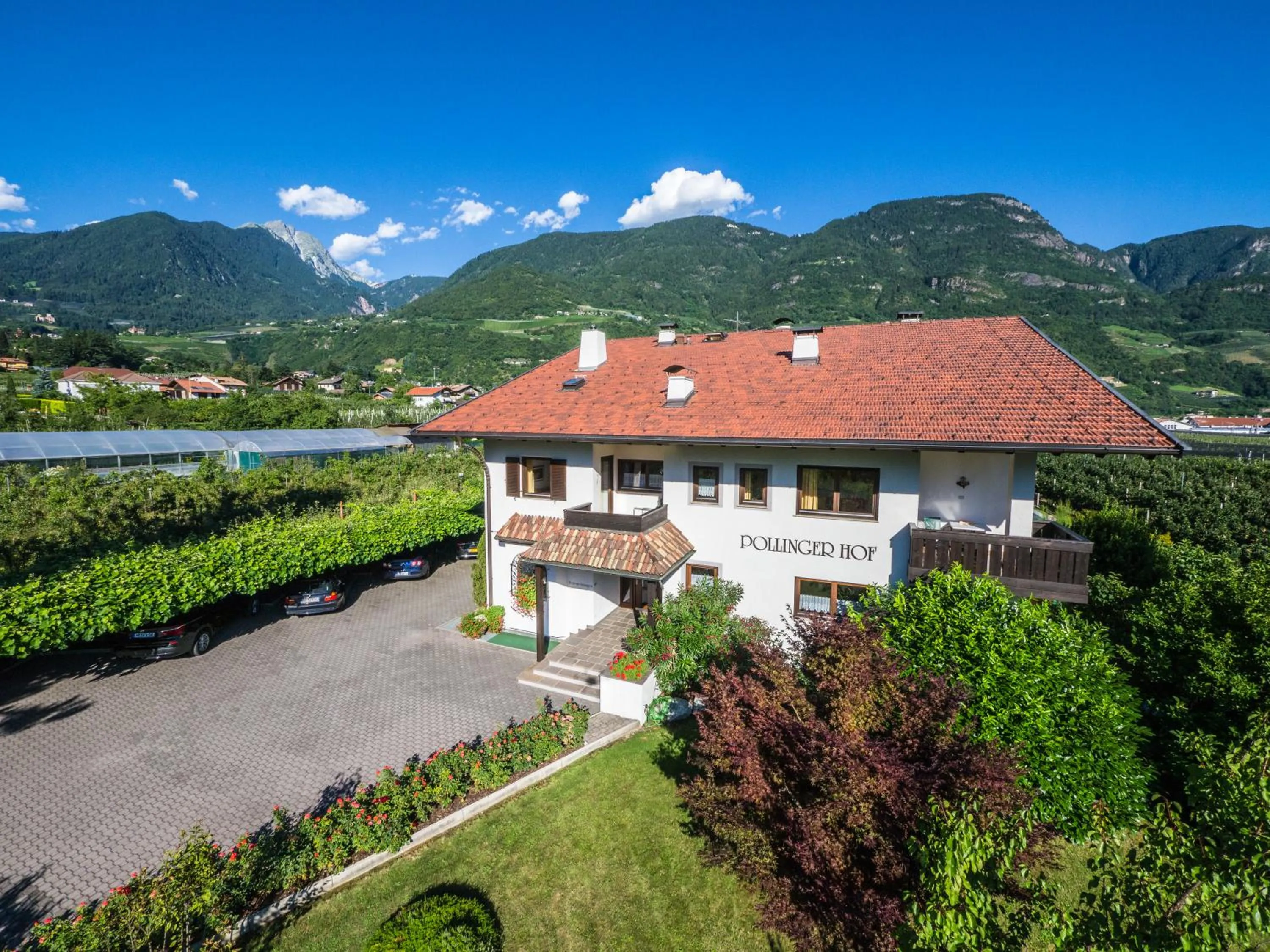 Facade/entrance in Residence Pollingerhof