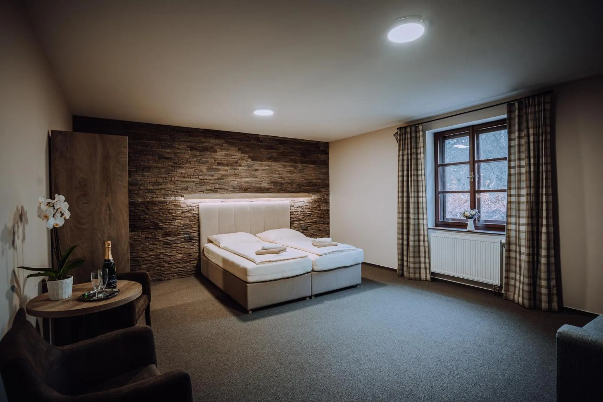 Bed in Pod Slamníkem