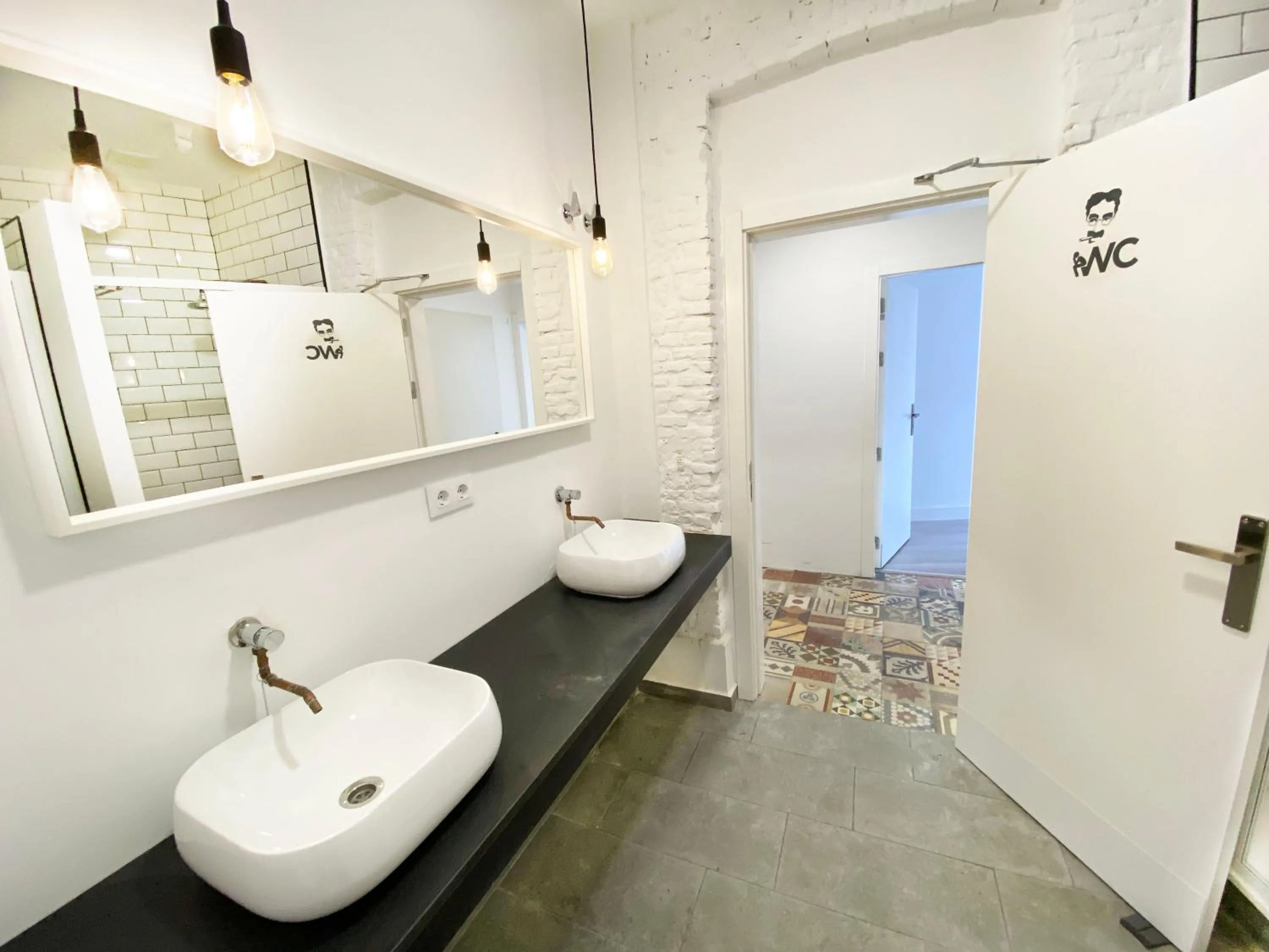 Public Bath in ECO Hostel