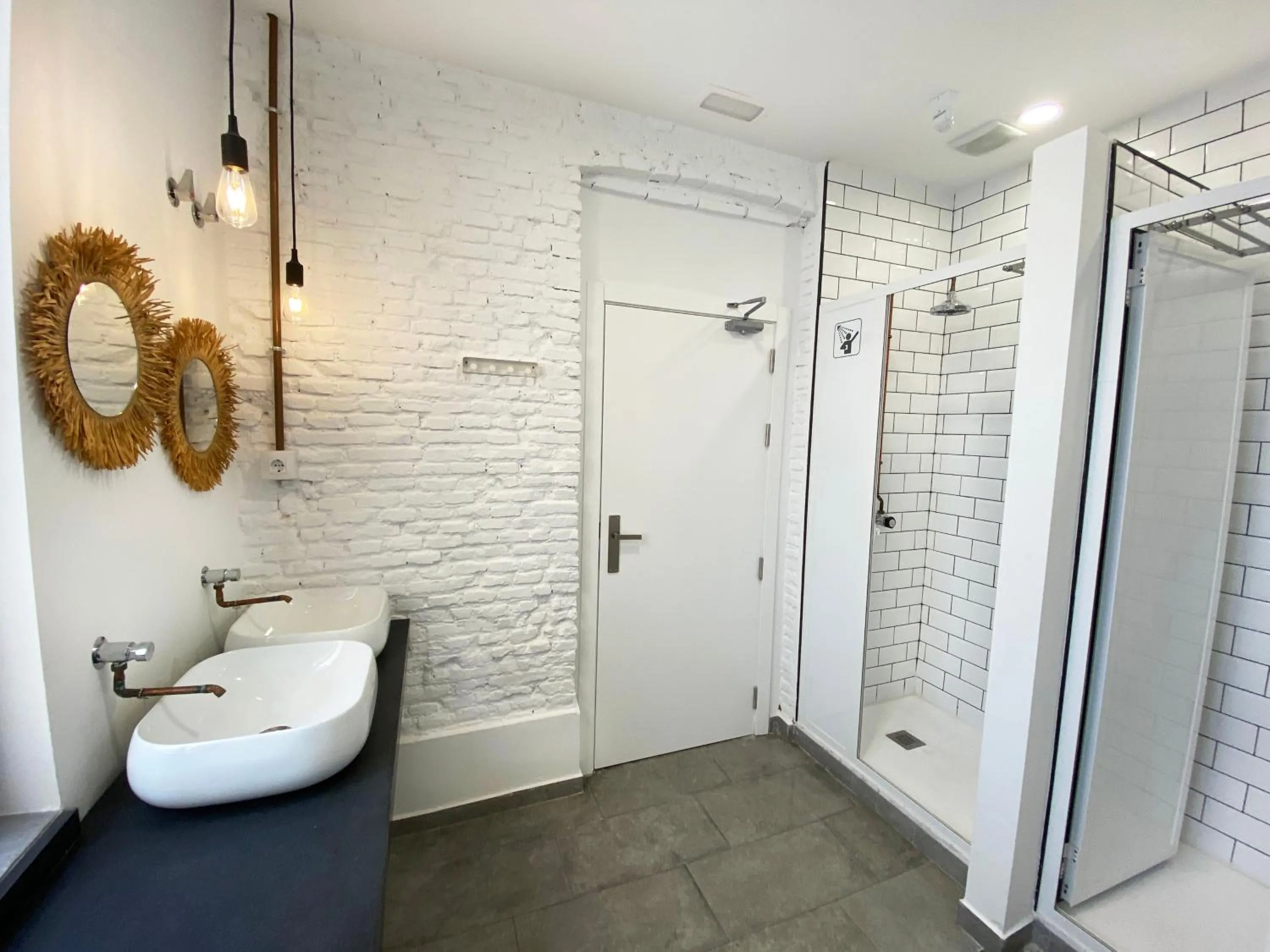 Bathroom in ECO Hostel