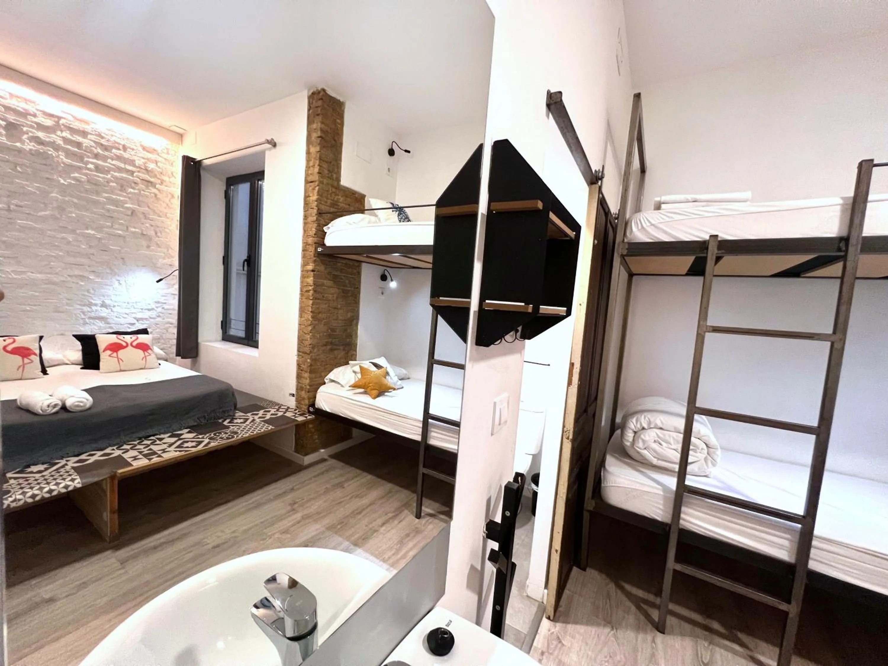 Decorative detail, Bed in ECO Hostel