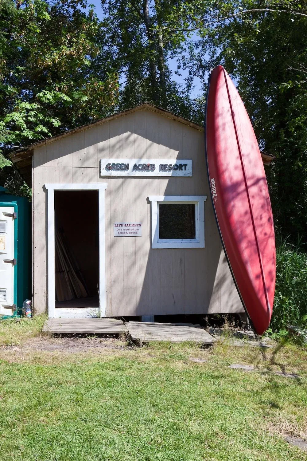 Decorative detail in Green Acres Lakeside Resort Salt Spring Island